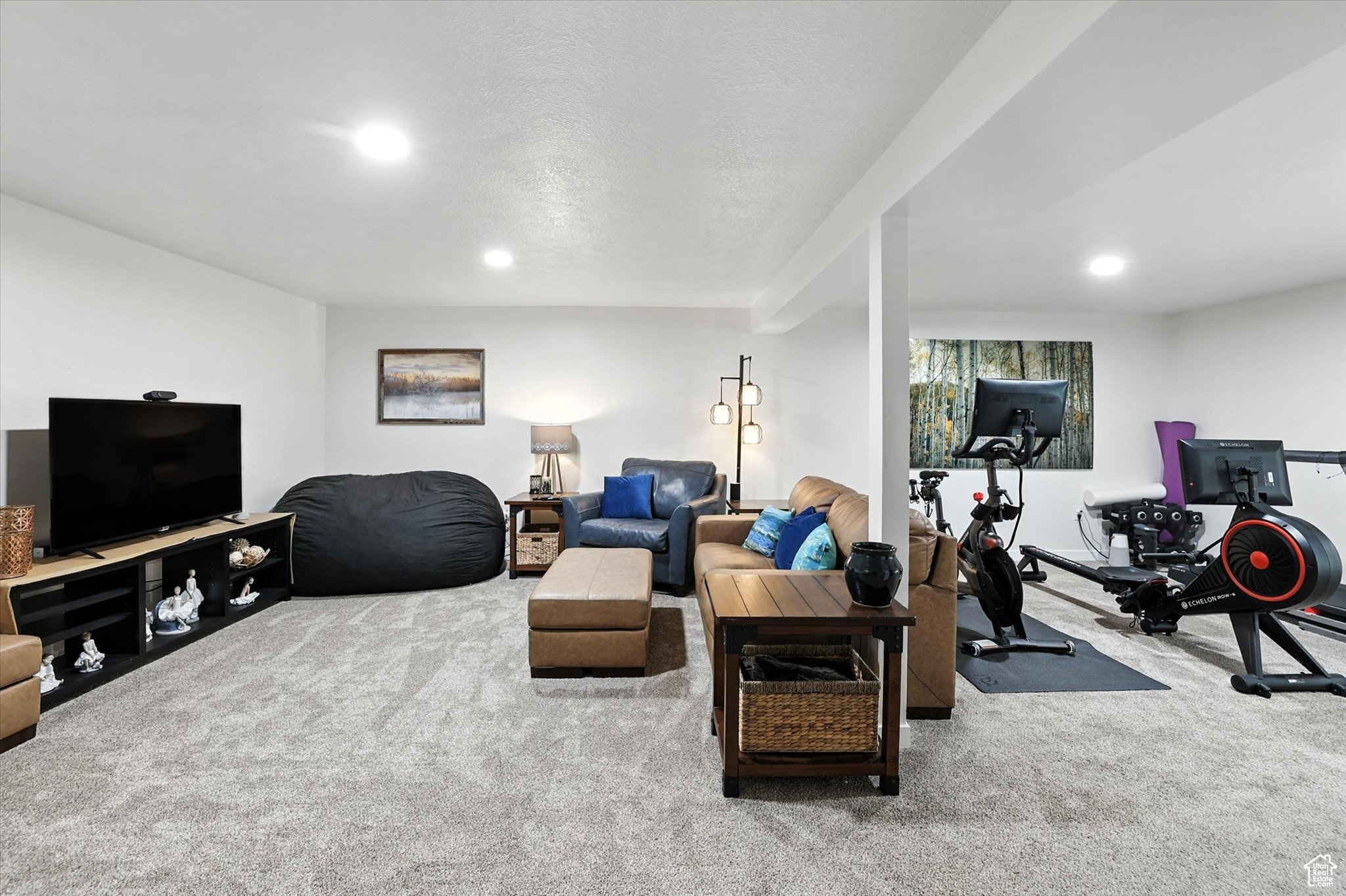 FERNWOOD HOLLOW #6 - Residential