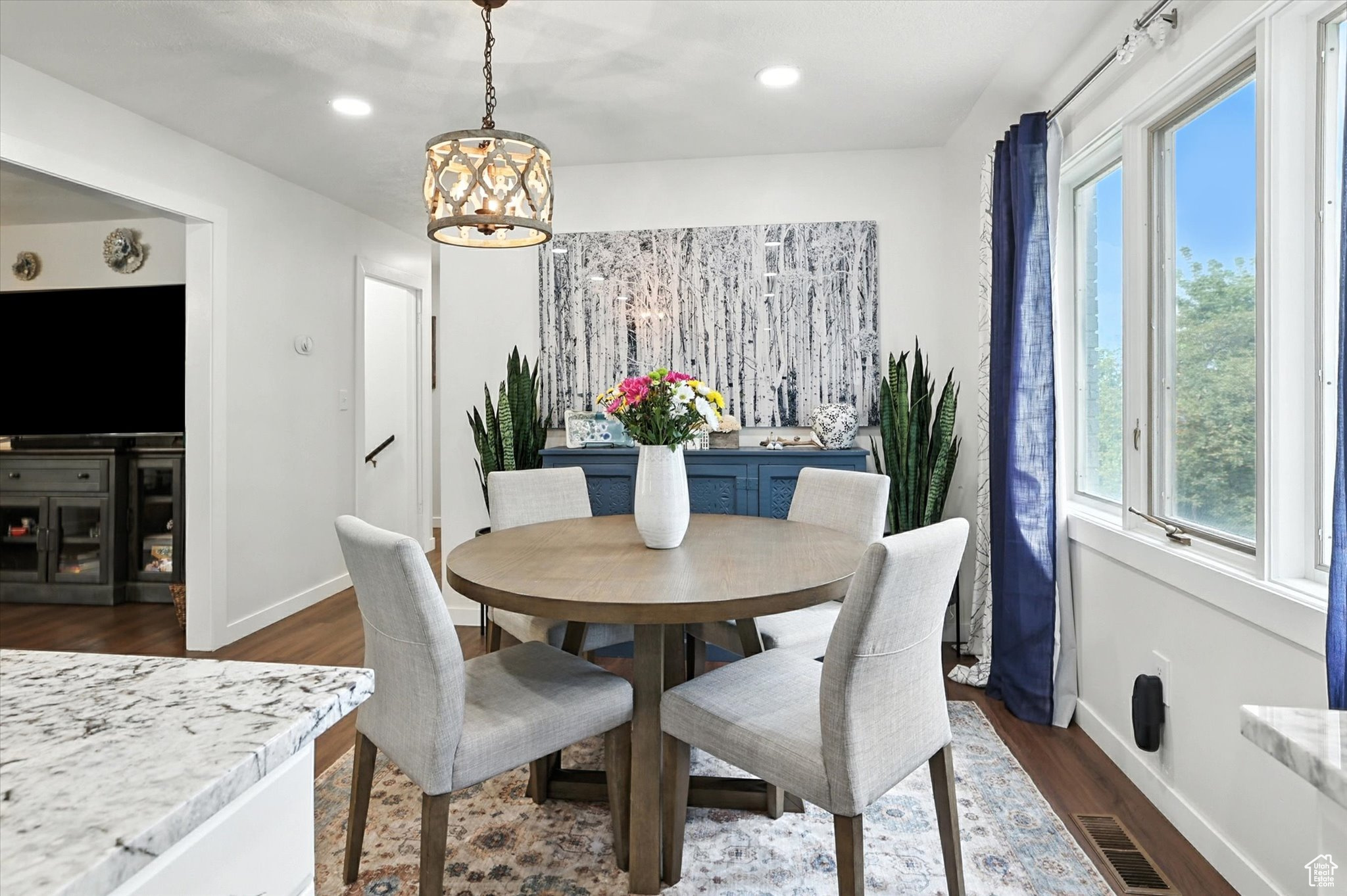 FERNWOOD HOLLOW #6 - Residential