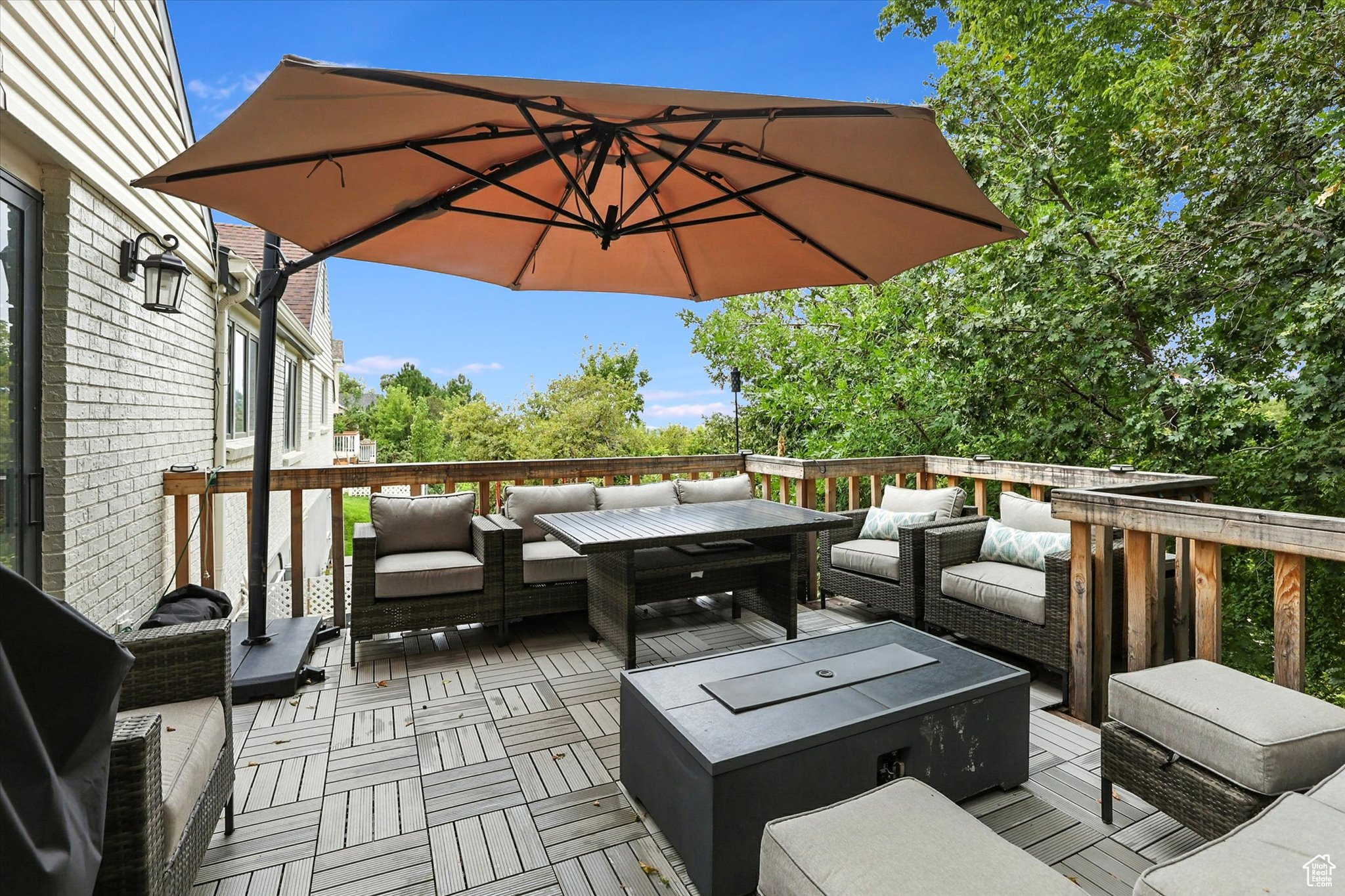 FERNWOOD HOLLOW #6 - Residential