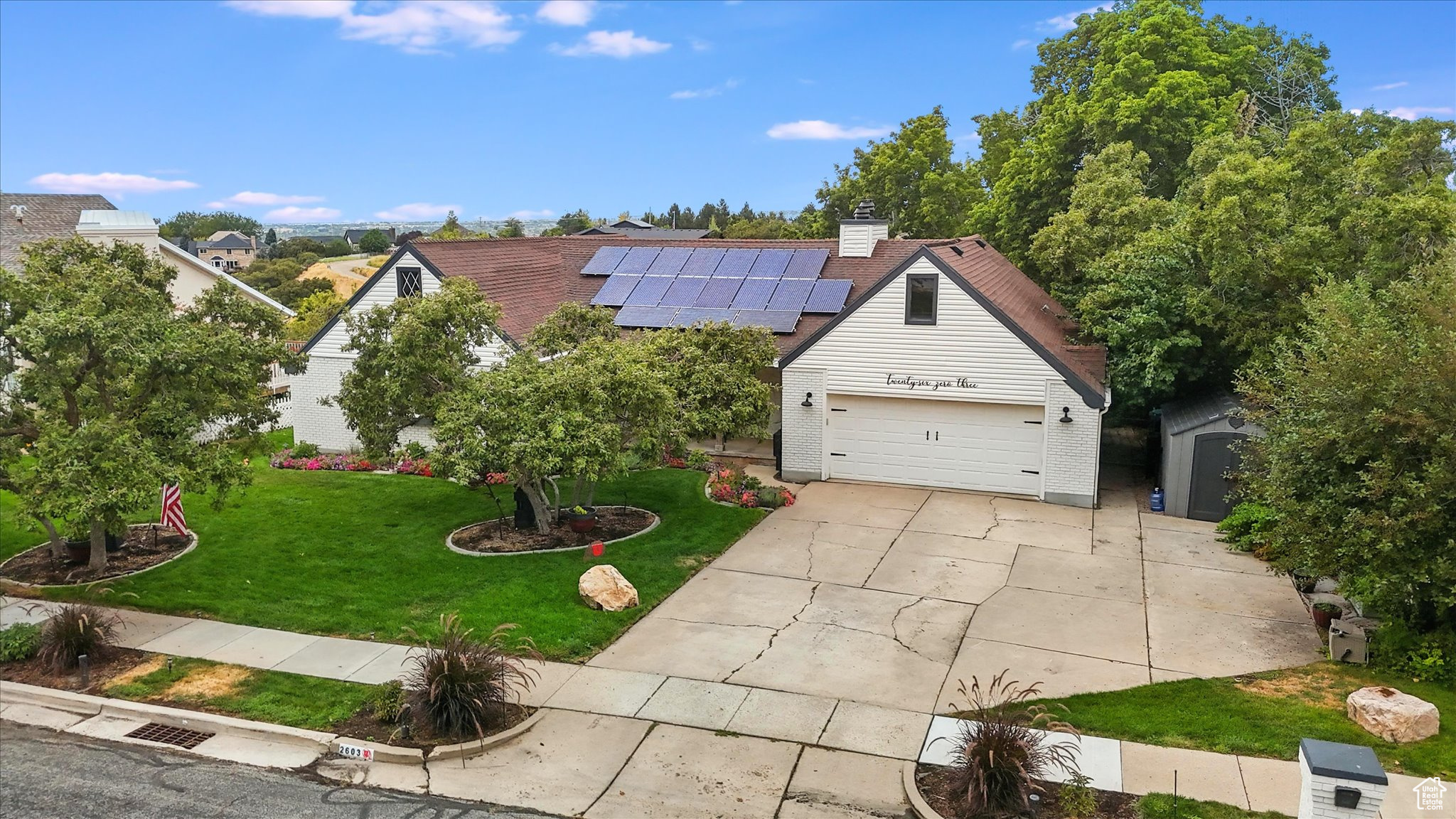 FERNWOOD HOLLOW #6 - Residential