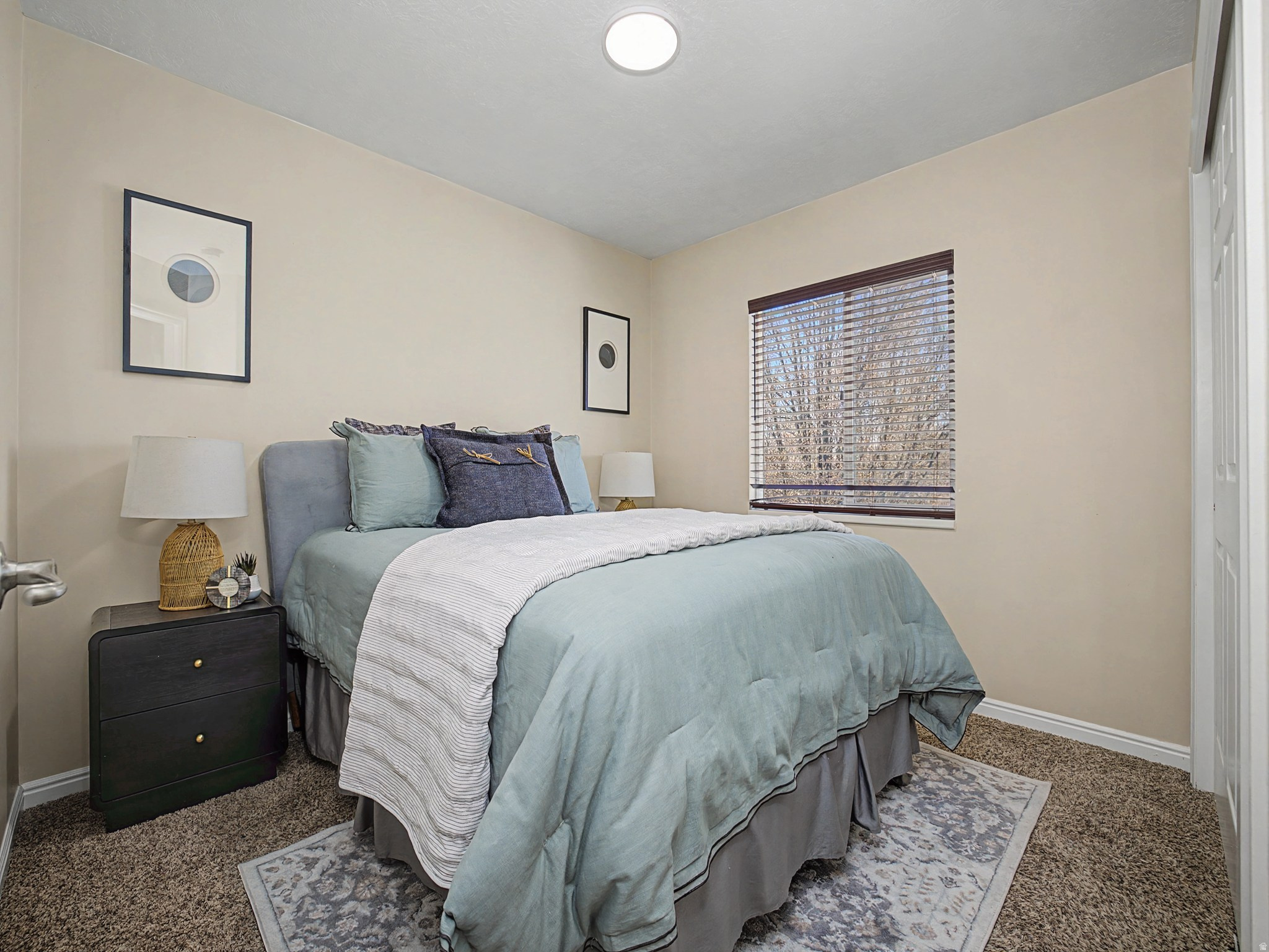 THE PINES - Residential