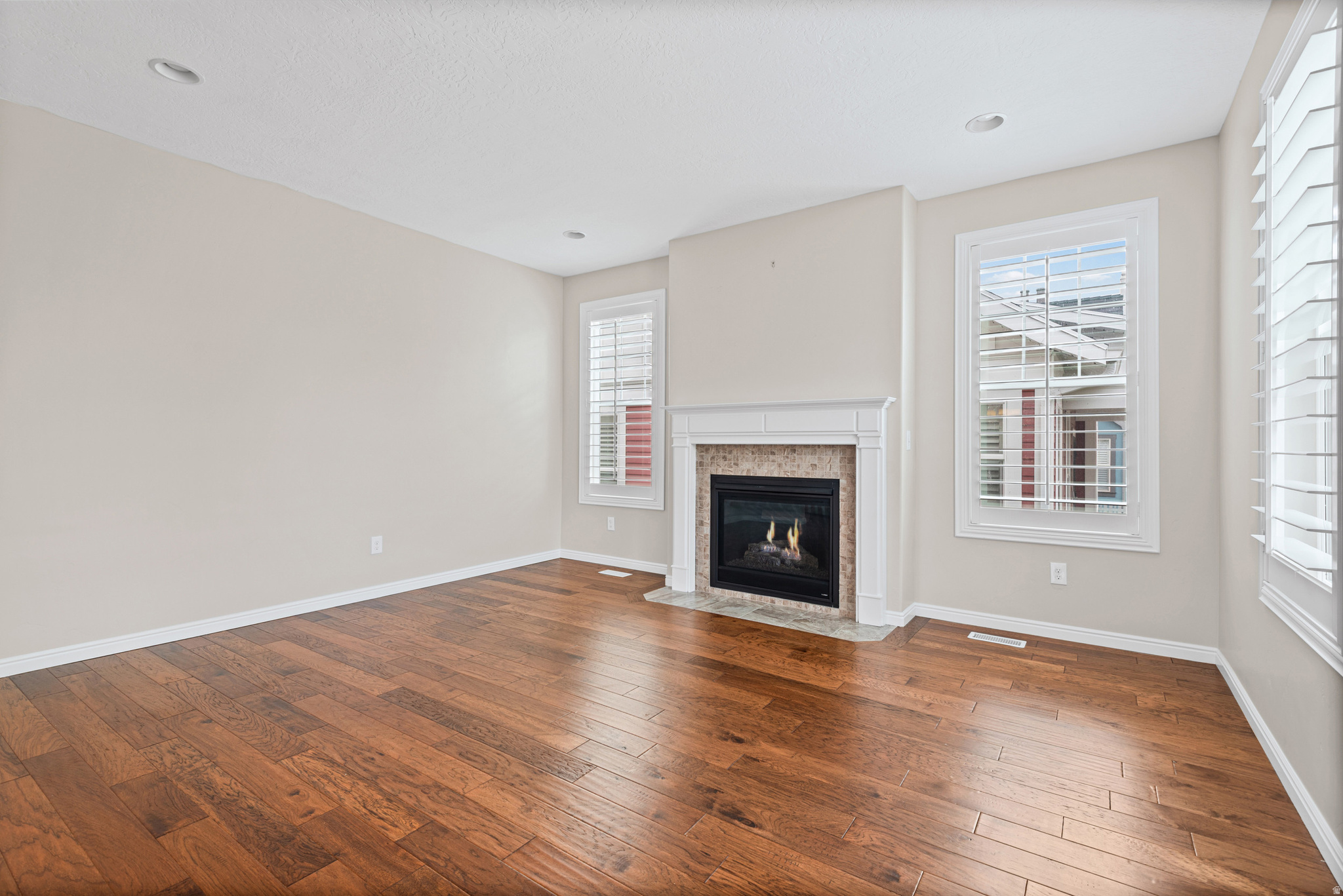 KENNECOTT - Residential