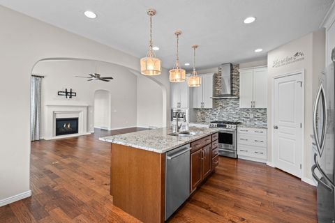 Tiny photo for 4956 W BLACK TWIG DR, South Jordan, UT 84009 (MLS # 2148090)