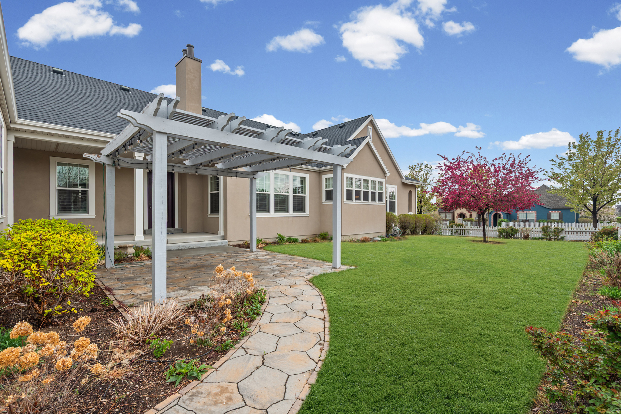 KENNECOTT - Residential