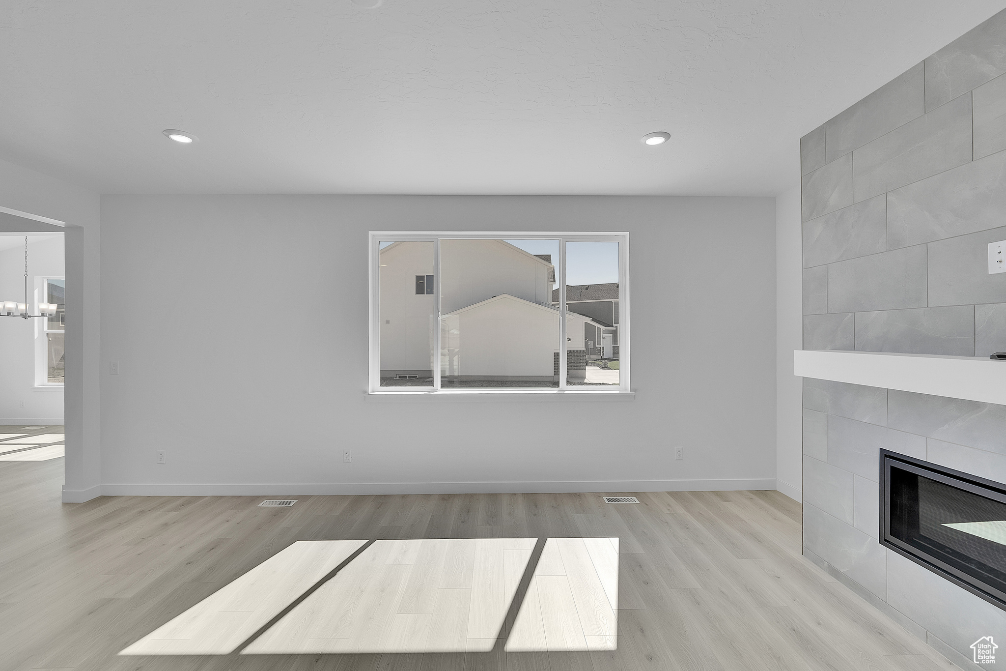 PONY EXPRESS ESTATES - Residential