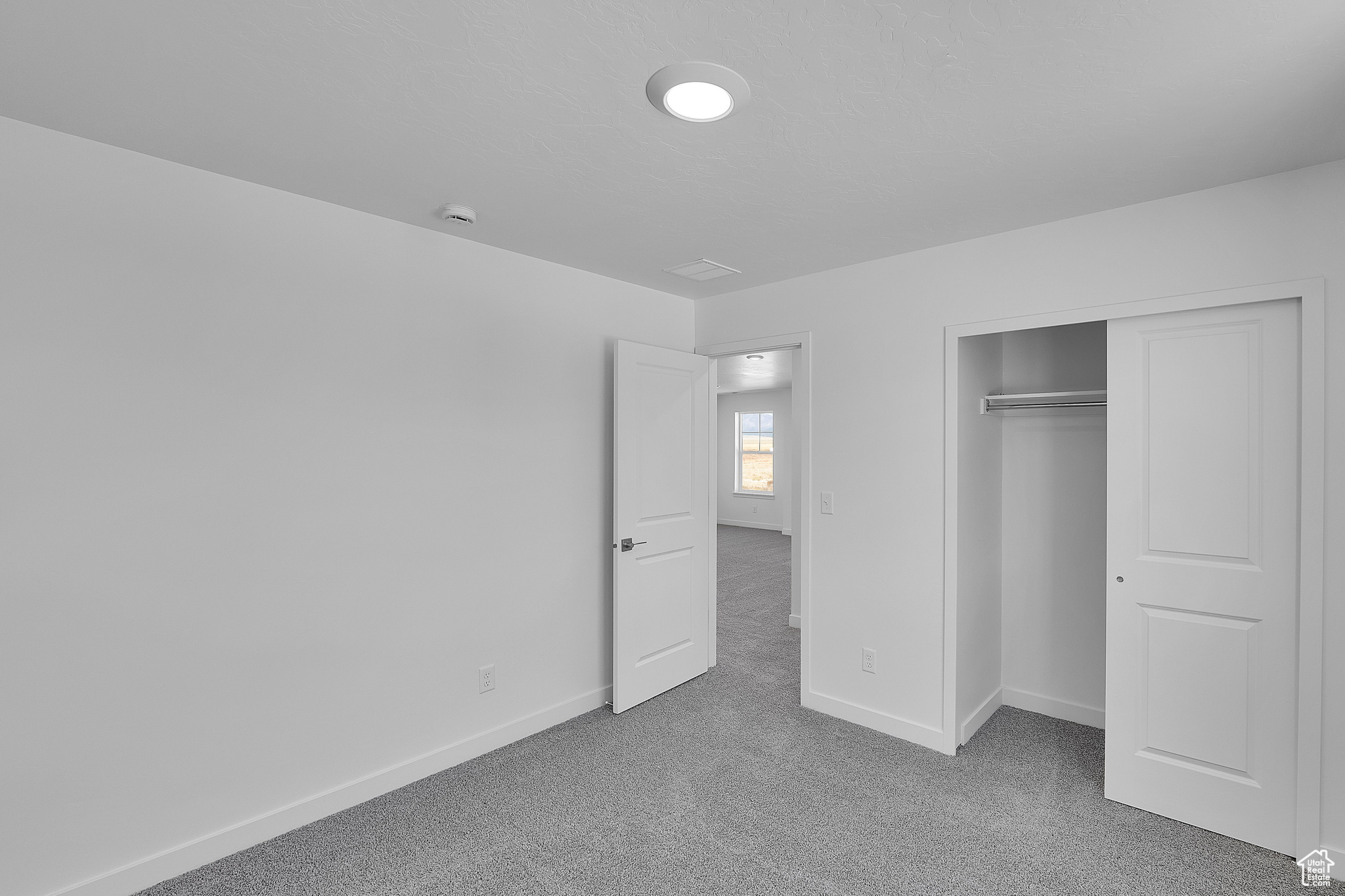 PONY EXPRESS ESTATES - Residential