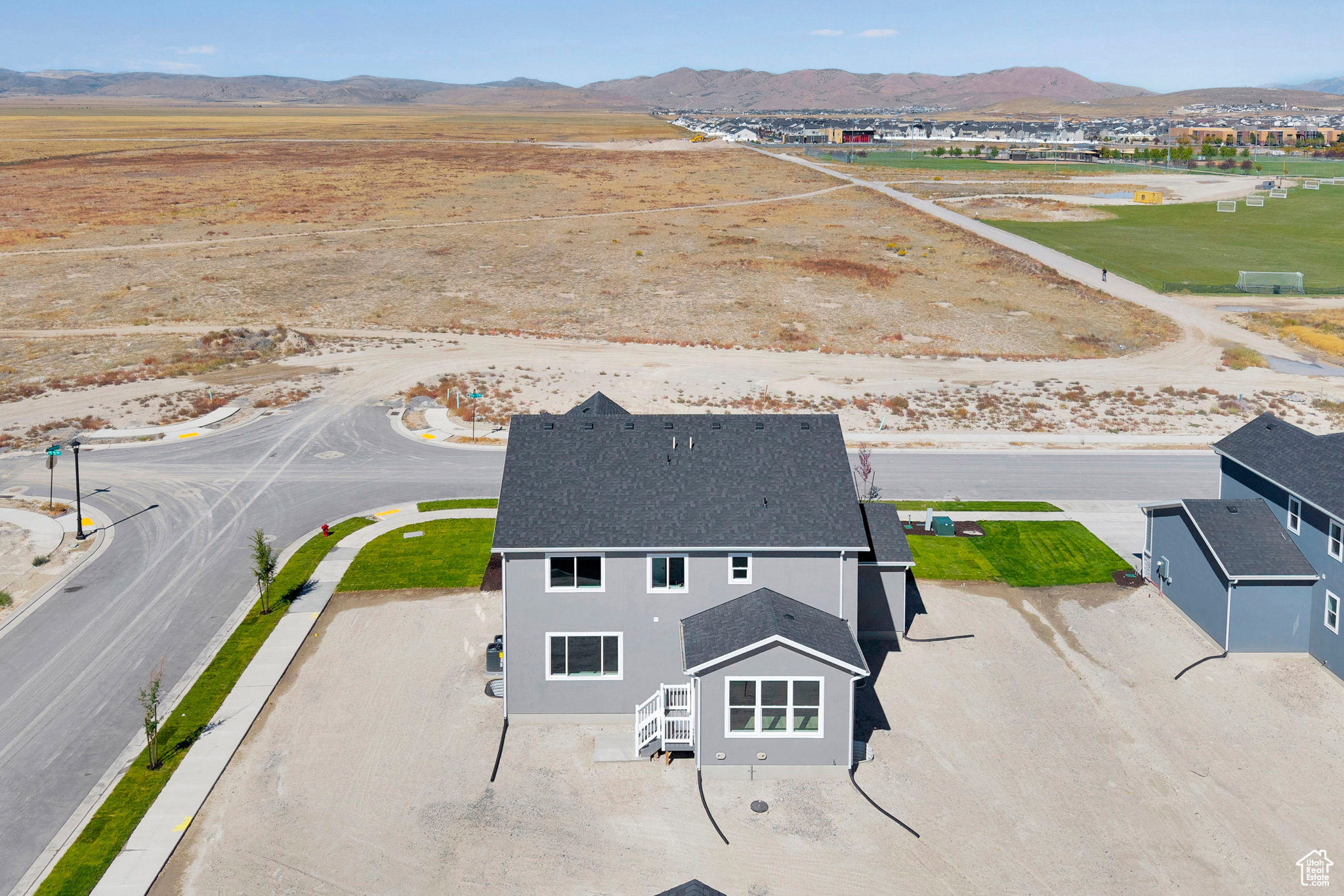 PONY EXPRESS ESTATES - Residential