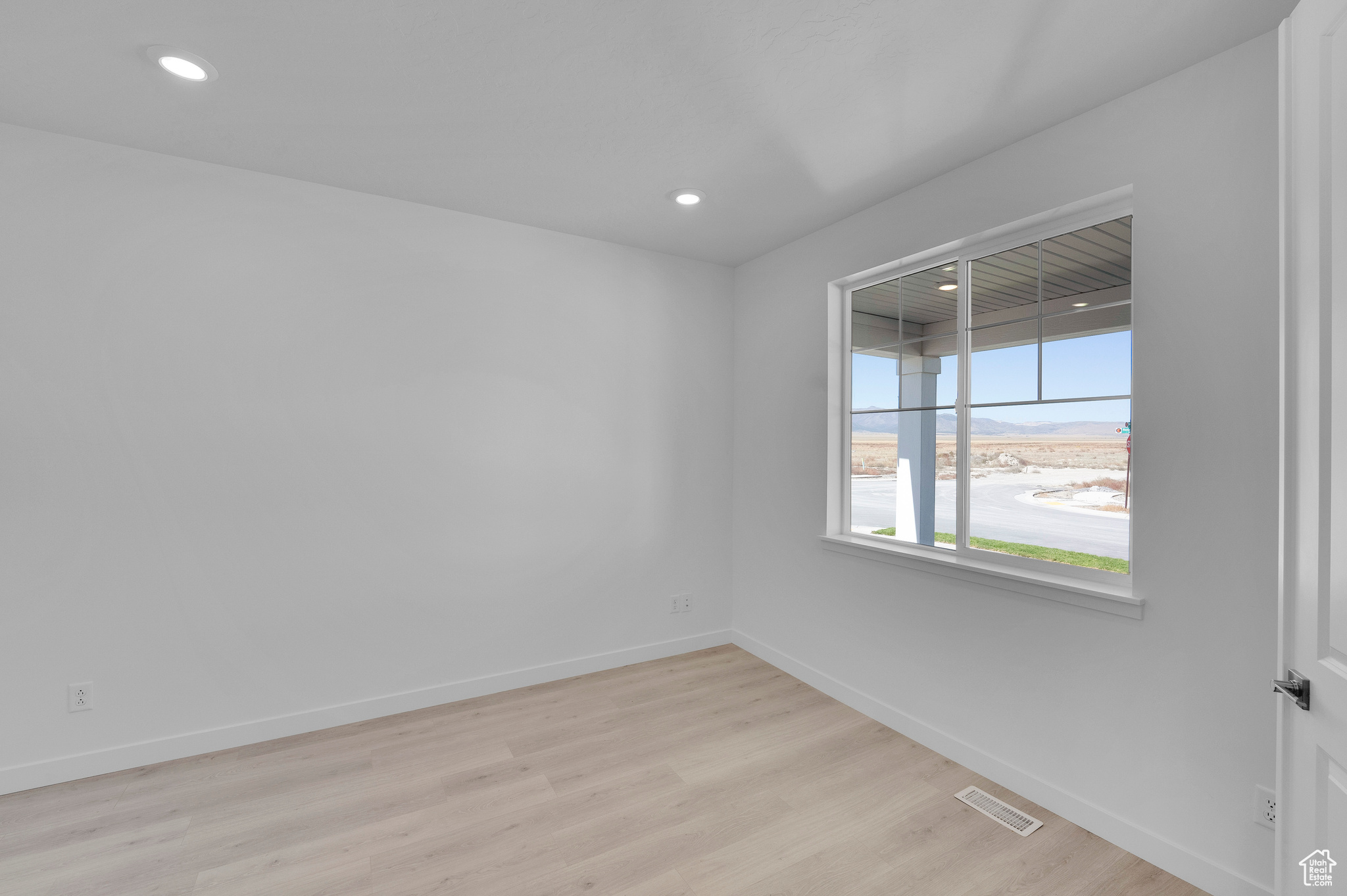 PONY EXPRESS ESTATES - Residential