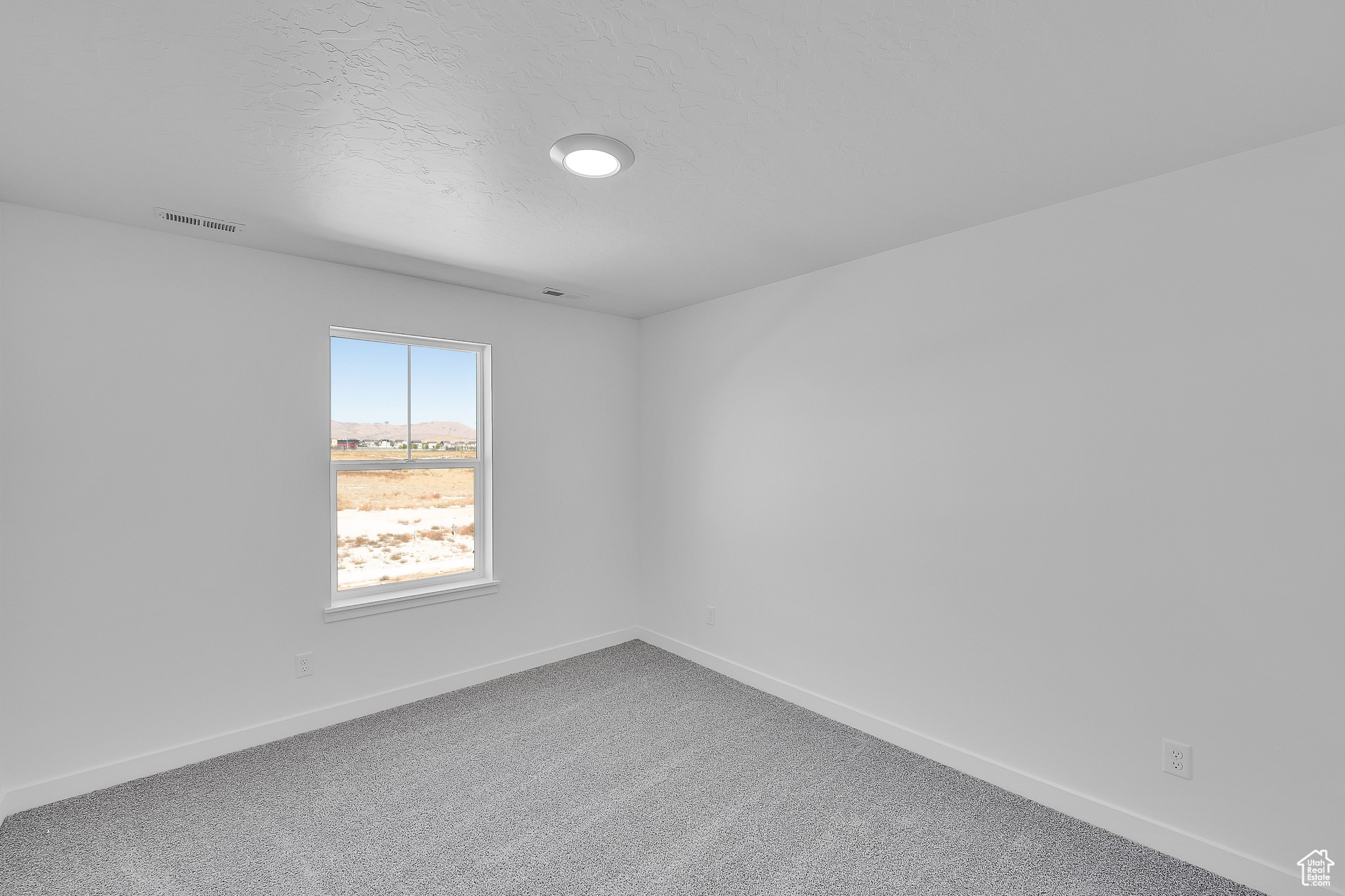 PONY EXPRESS ESTATES - Residential