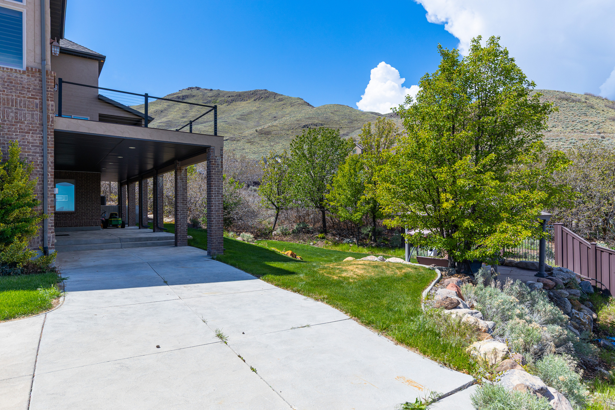 HERRIMAN HEIGHTS - Residential