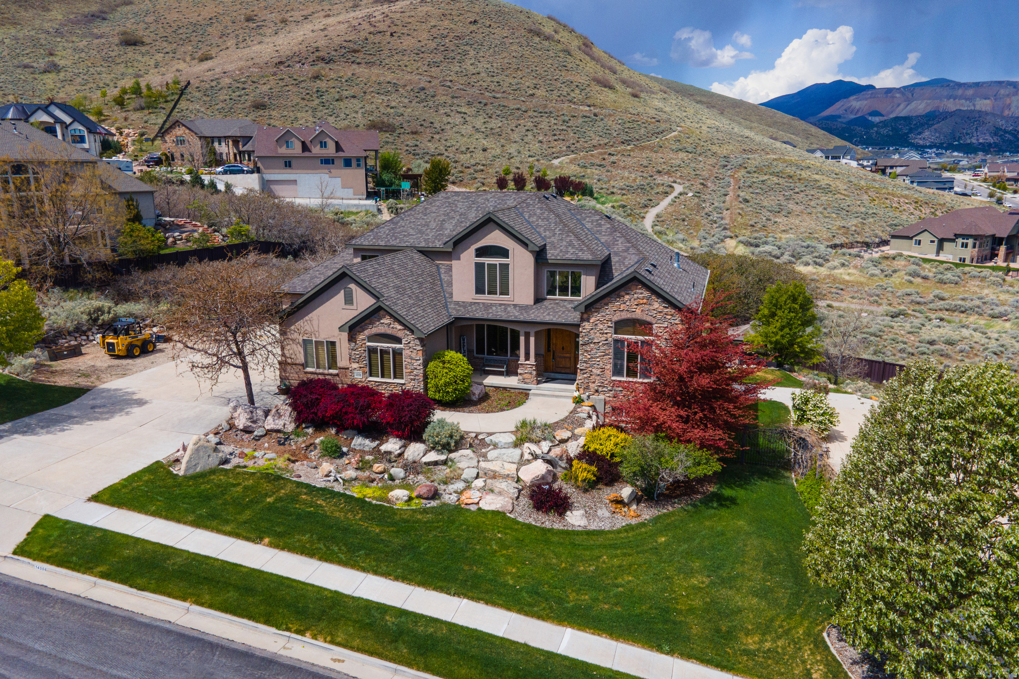 HERRIMAN HEIGHTS - Residential