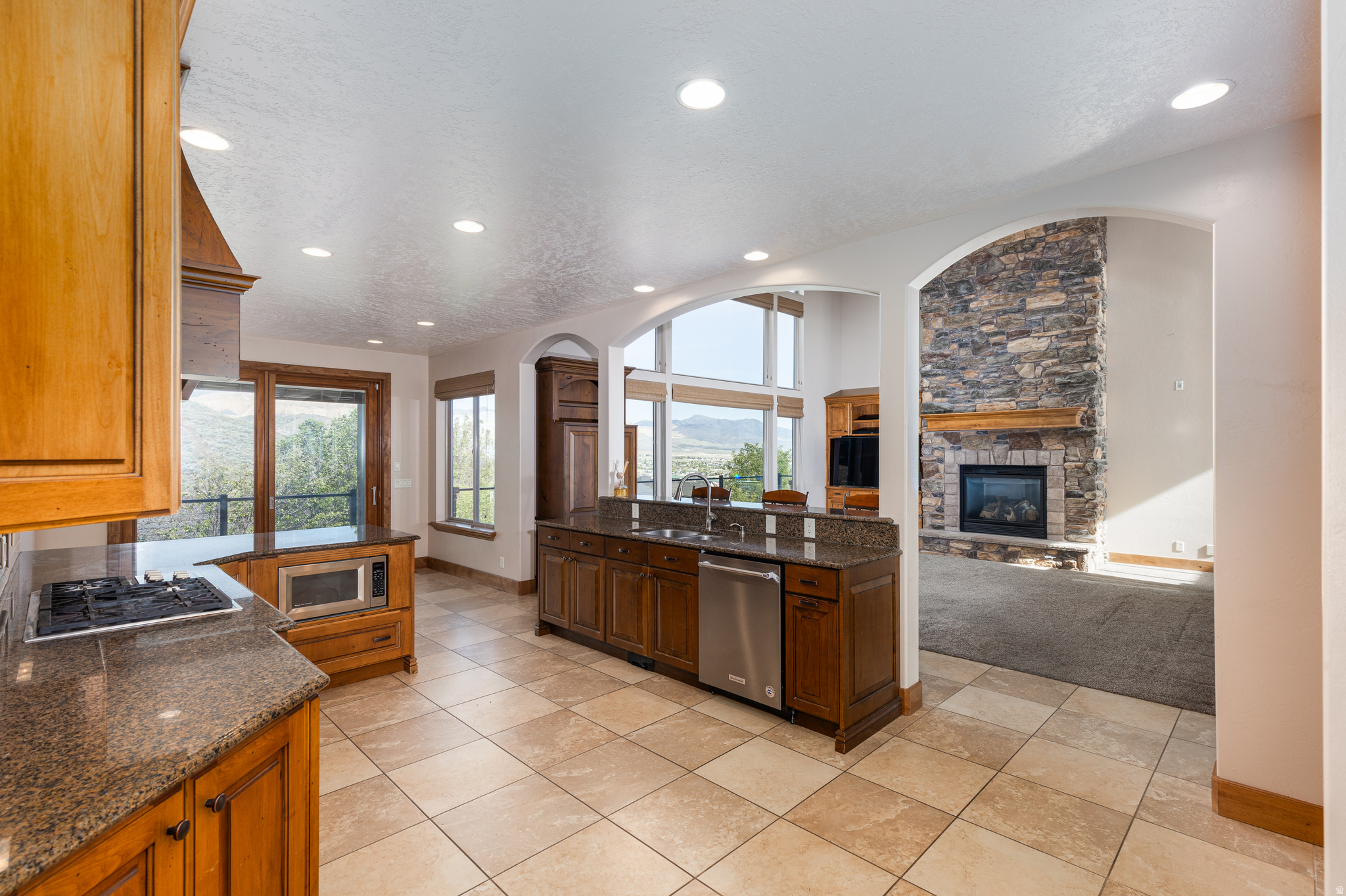 HERRIMAN HEIGHTS - Residential