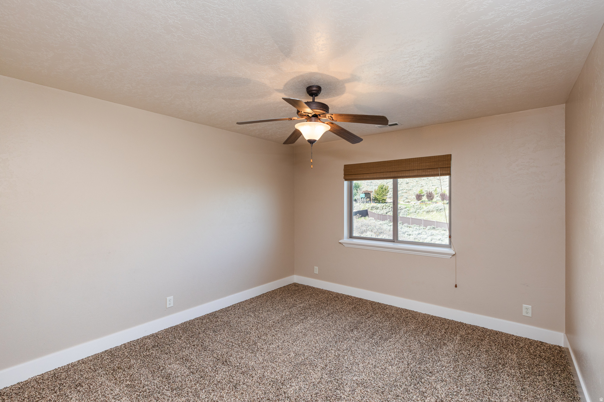 HERRIMAN HEIGHTS - Residential