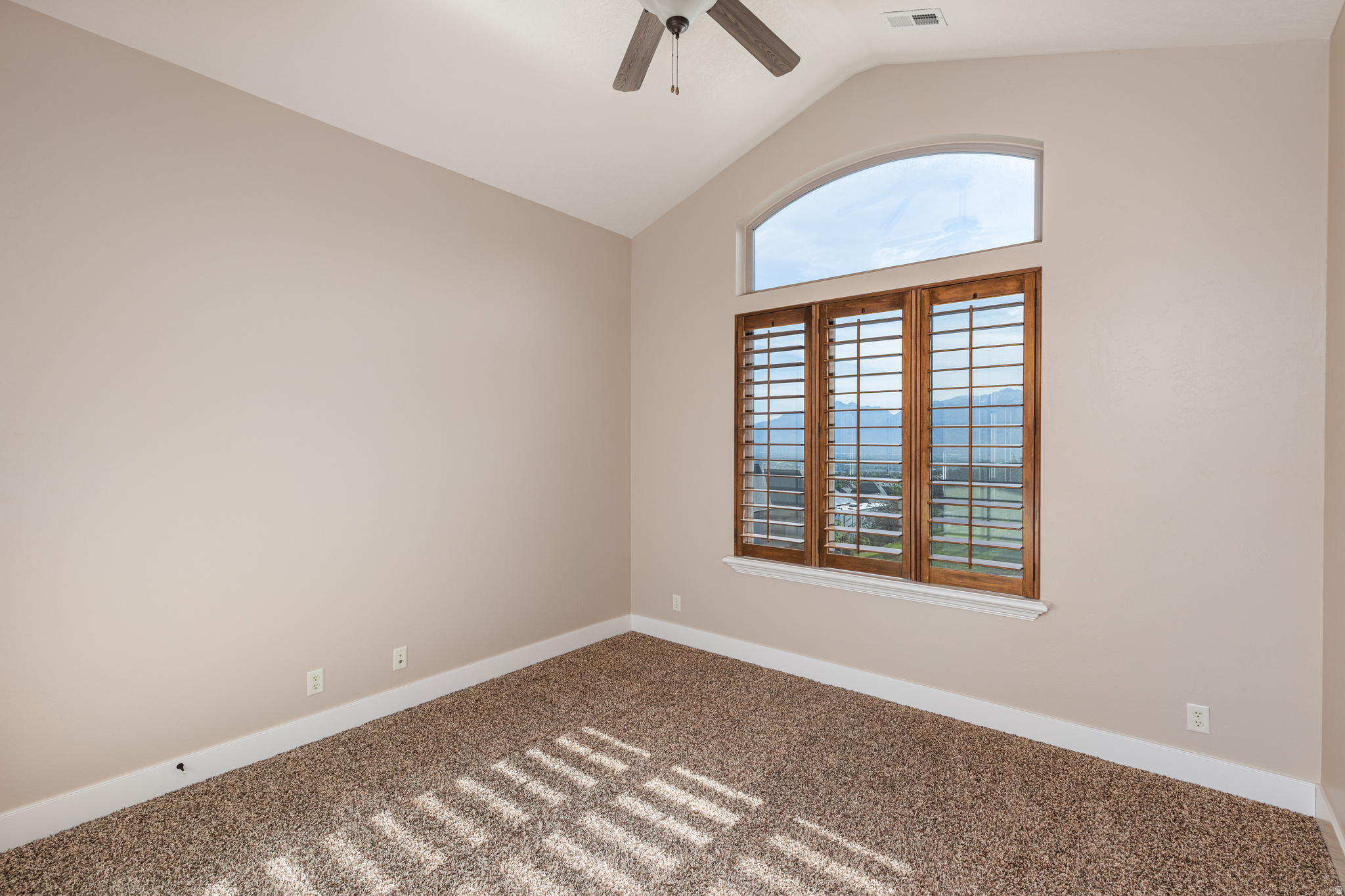 HERRIMAN HEIGHTS - Residential