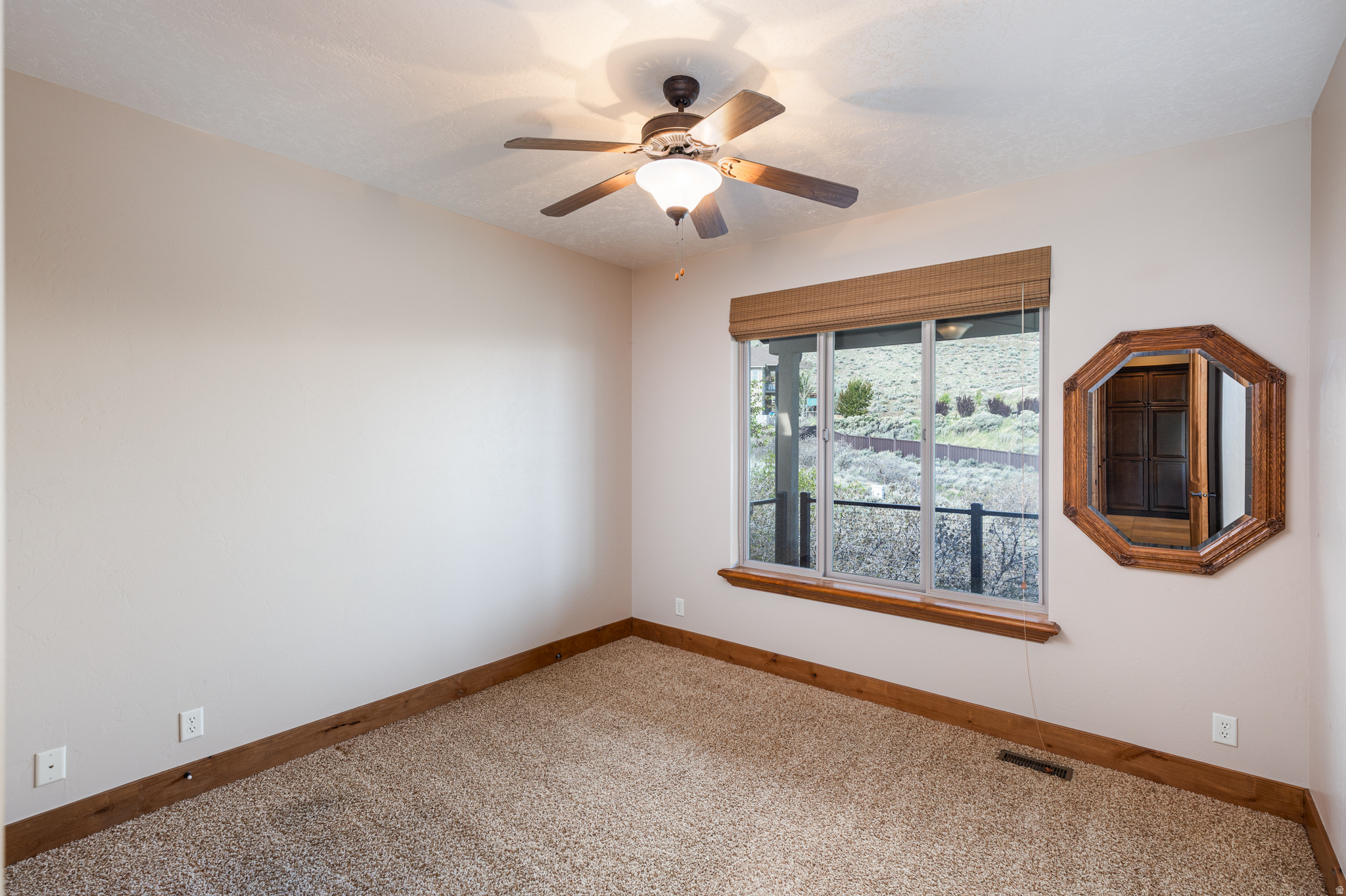 HERRIMAN HEIGHTS - Residential