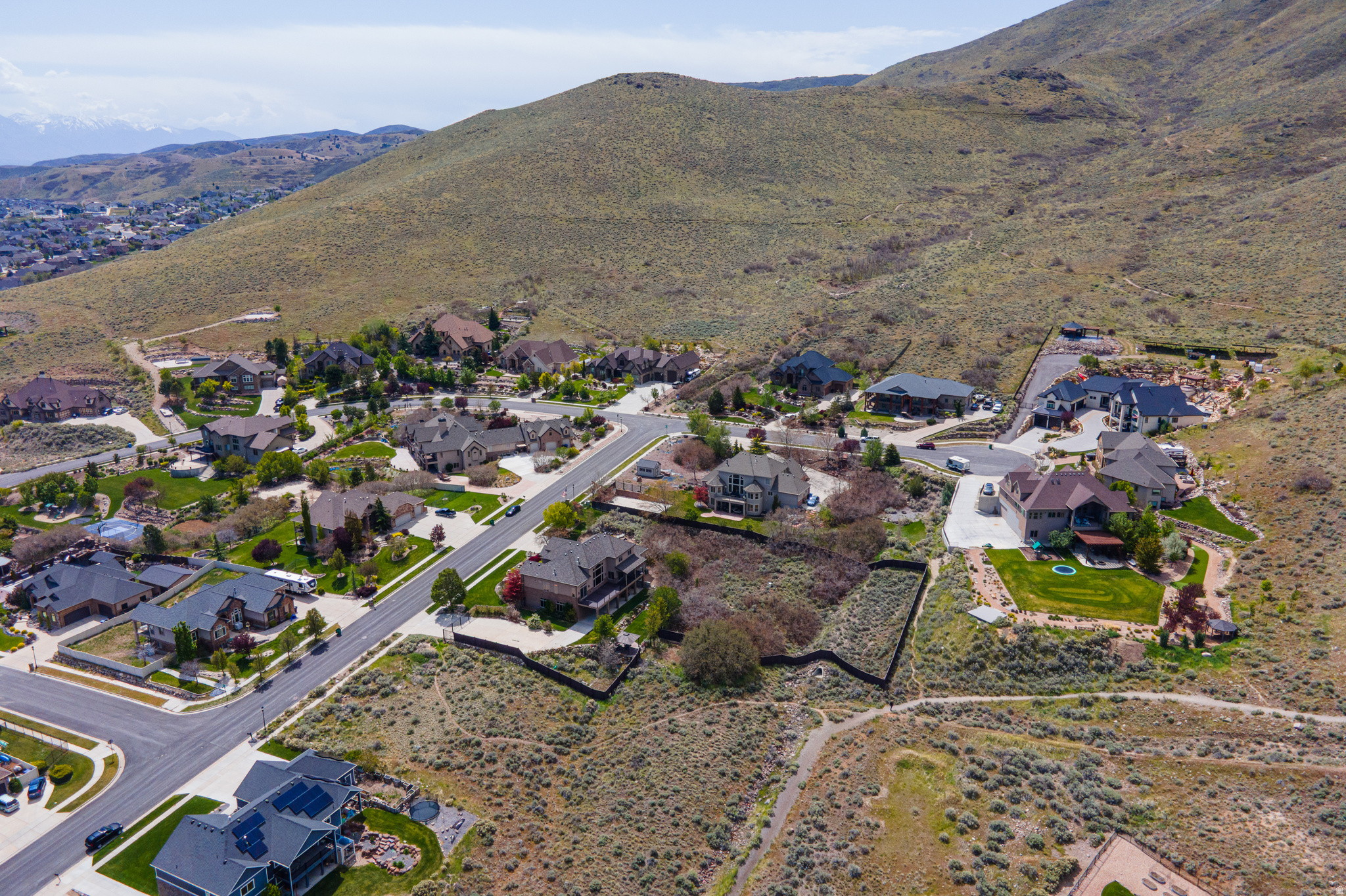 HERRIMAN HEIGHTS - Residential