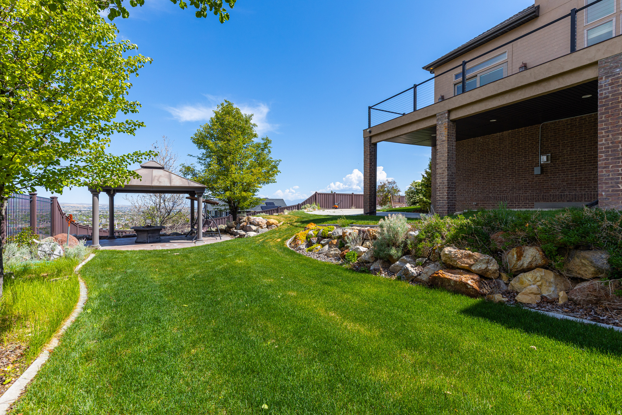 HERRIMAN HEIGHTS - Residential