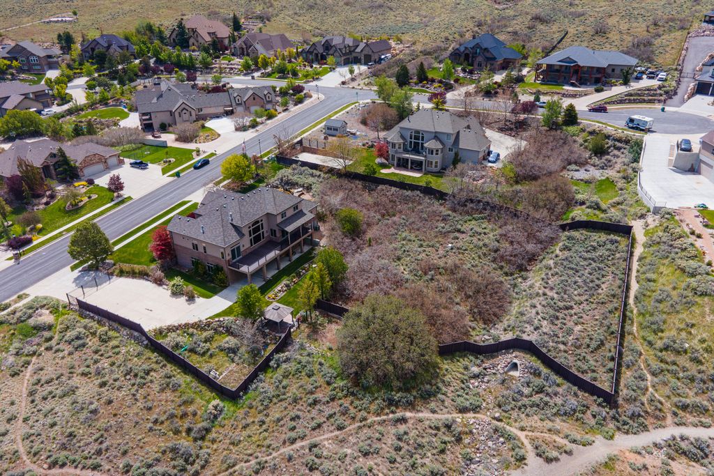 Photo of 14506 S CUCHARA WAY, Herriman, UT 84096 (MLS # 2156422)