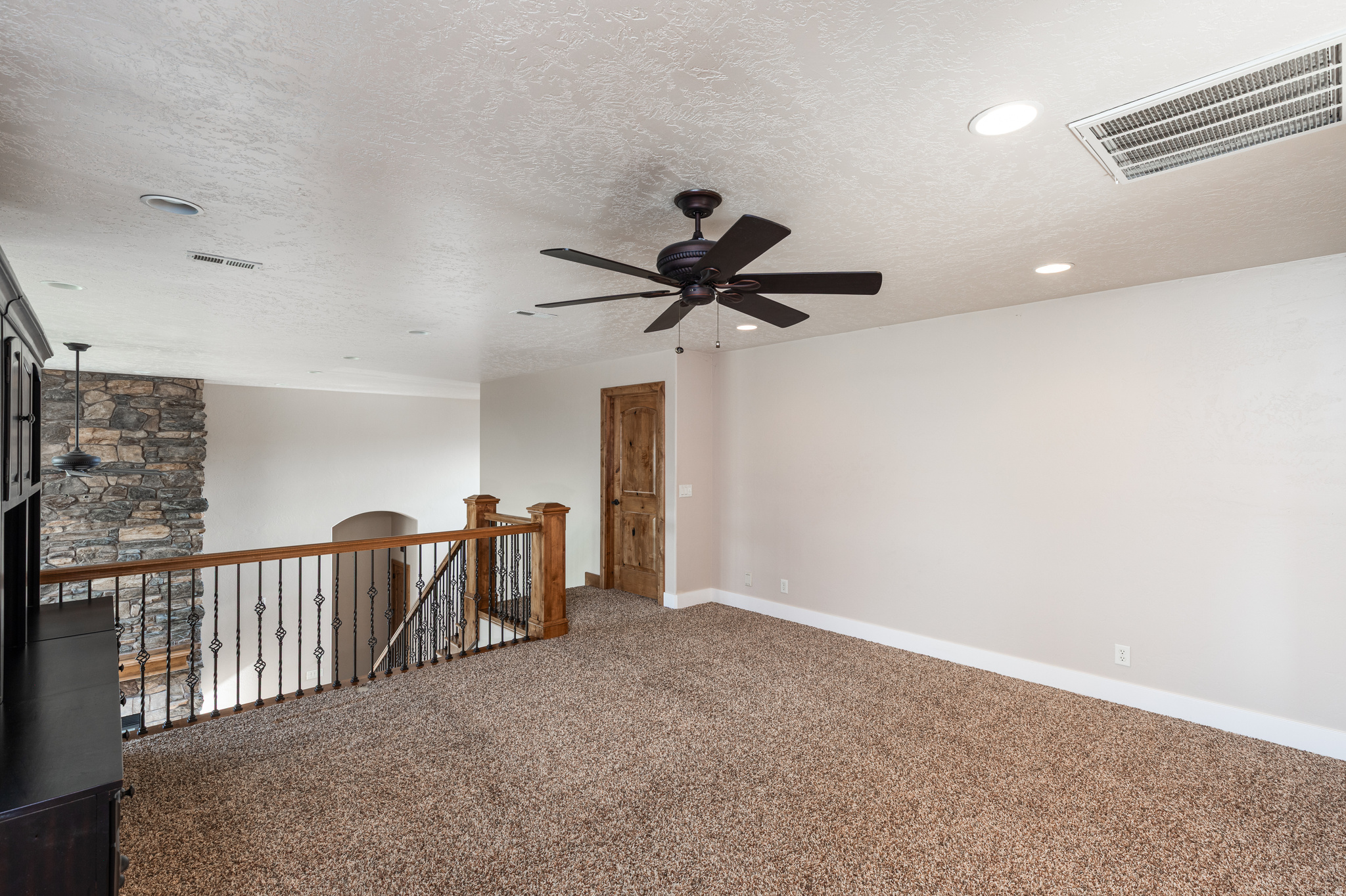 HERRIMAN HEIGHTS - Residential