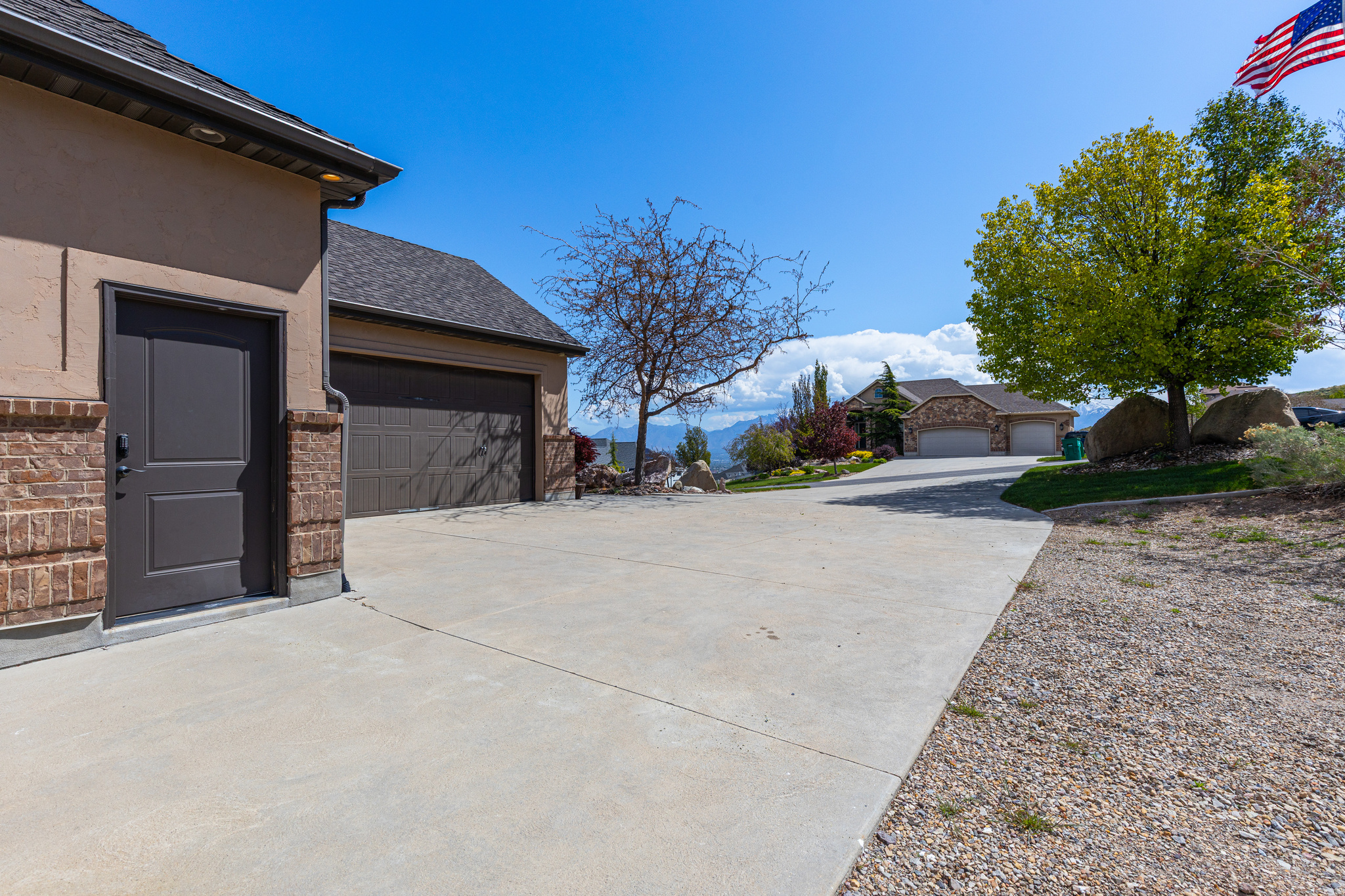 HERRIMAN HEIGHTS - Residential