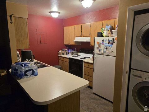 Tiny photo for 1196 E WATERSIDE CV S #22, Cottonwood Heights, UT 84047 (MLS # 2105385)