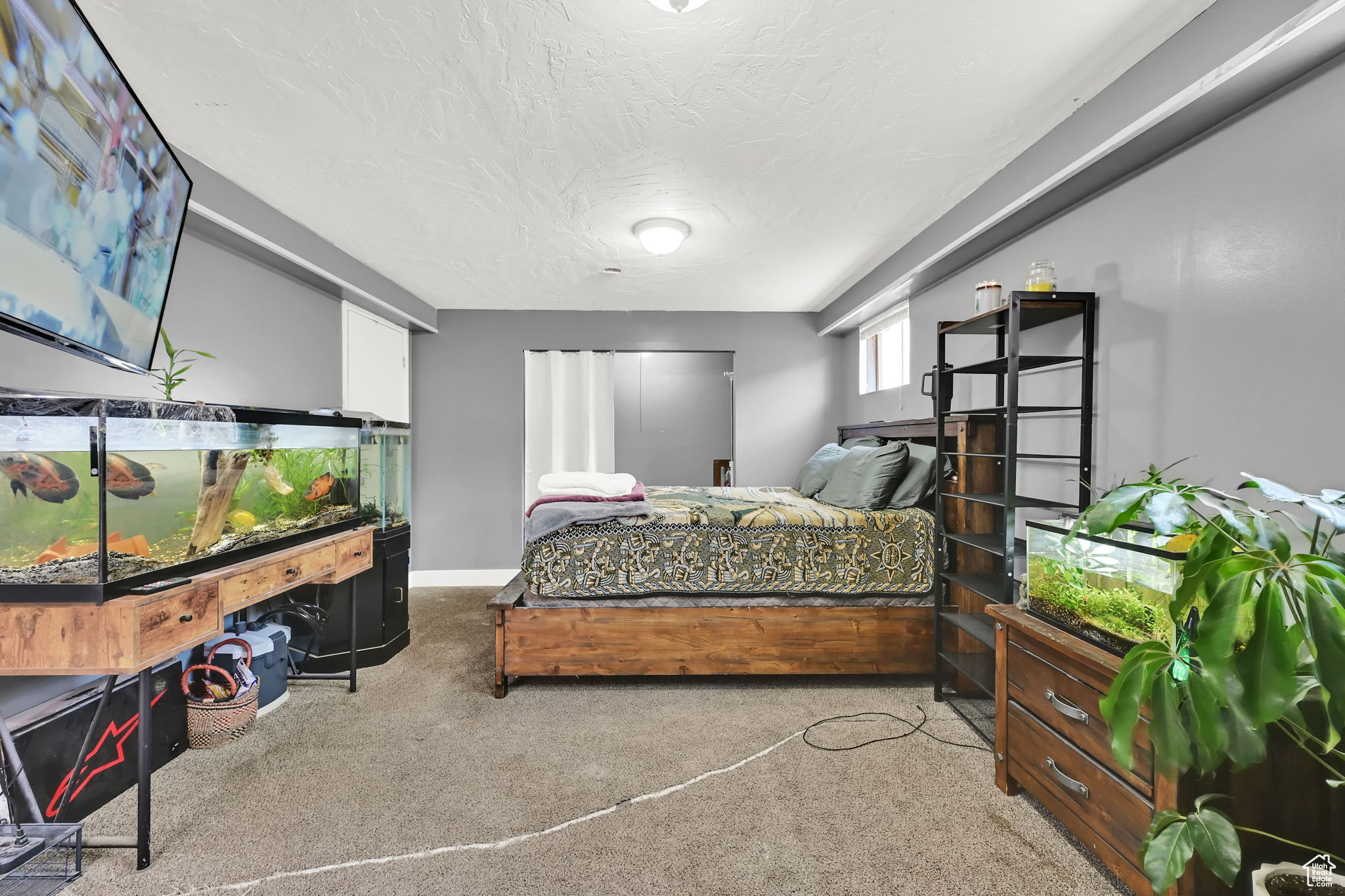 Washington Terrace, Utah 84405, United States, 6 Bedrooms Bedrooms, ,3 BathroomsBathrooms,Residential,Active,152056