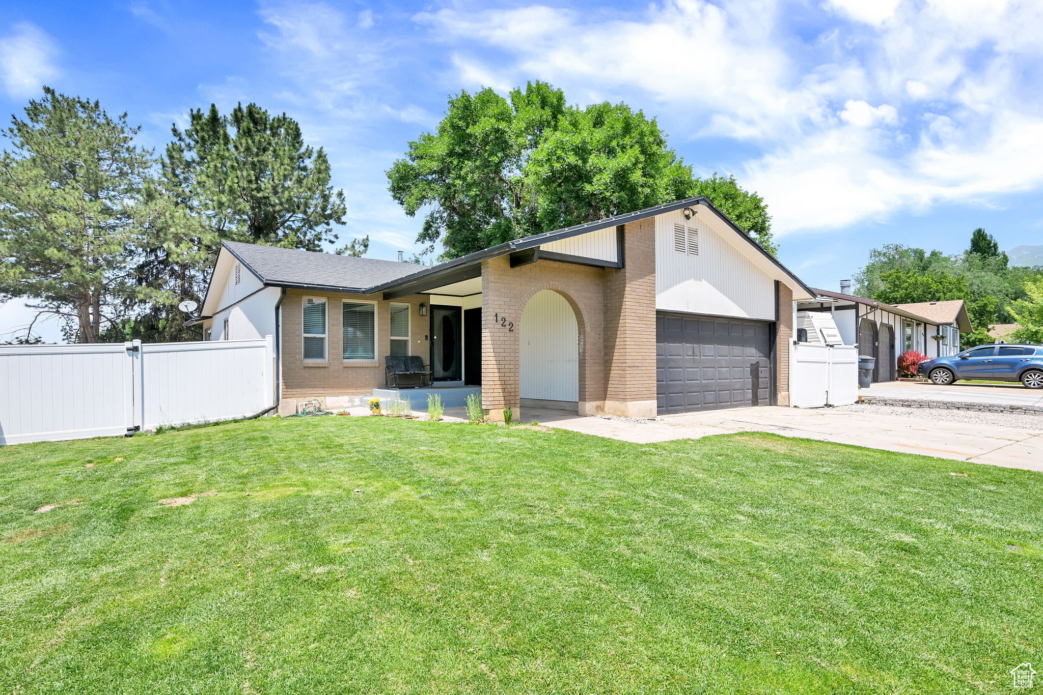 Washington Terrace, Utah 84405, United States, 6 Bedrooms Bedrooms, ,3 BathroomsBathrooms,Residential,Active,152056