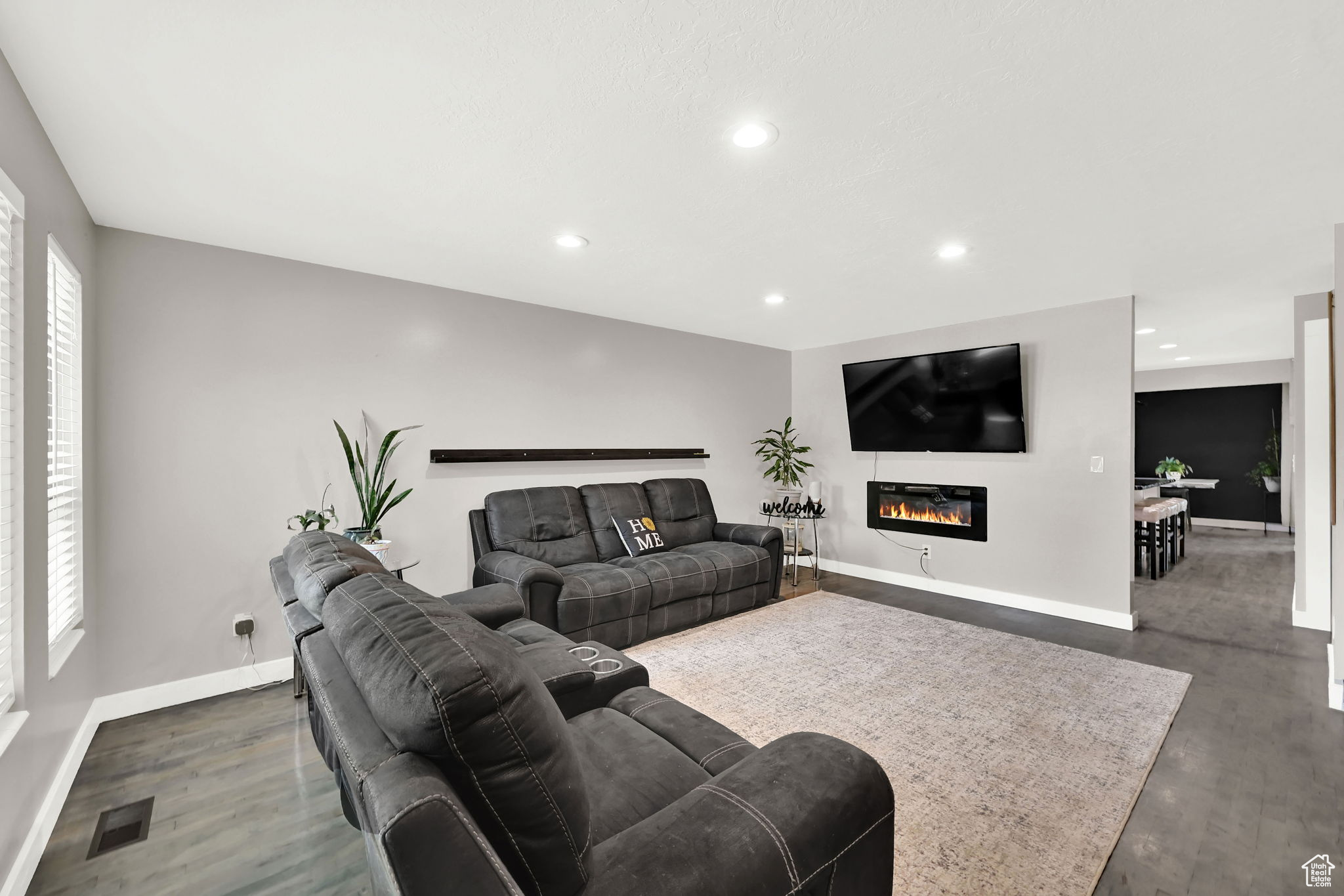 Washington Terrace, Utah 84405, United States, 6 Bedrooms Bedrooms, ,3 BathroomsBathrooms,Residential,Active,152056