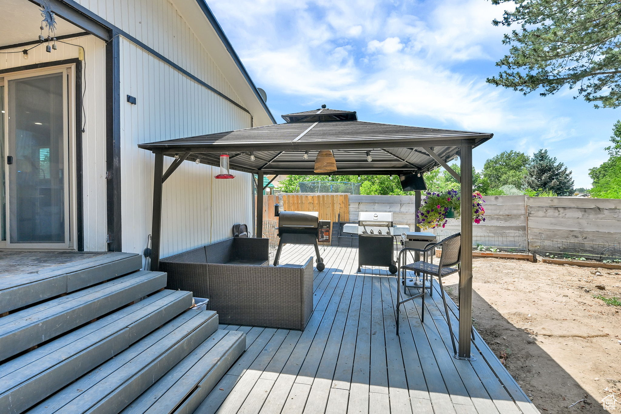 Washington Terrace, Utah 84405, United States, 6 Bedrooms Bedrooms, ,3 BathroomsBathrooms,Residential,Active,152056