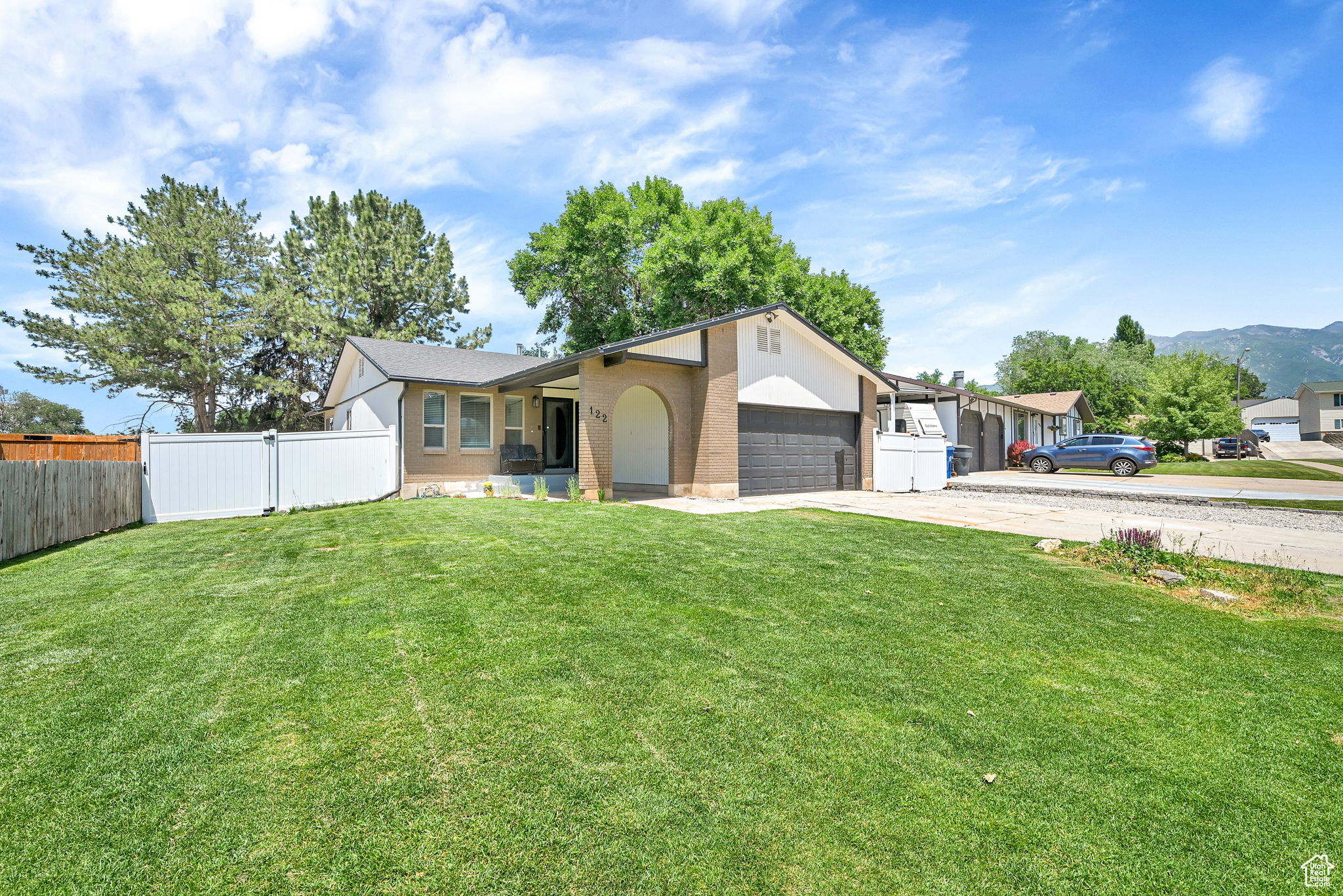 Washington Terrace, Utah 84405, United States, 6 Bedrooms Bedrooms, ,3 BathroomsBathrooms,Residential,Active,152056