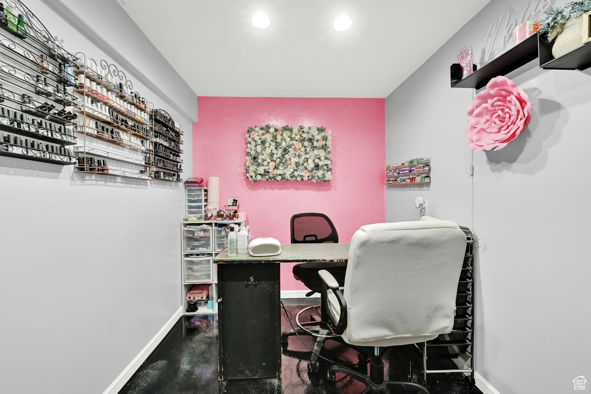 Washington Terrace, Utah 84405, United States, 6 Bedrooms Bedrooms, ,3 BathroomsBathrooms,Residential,Active,152056