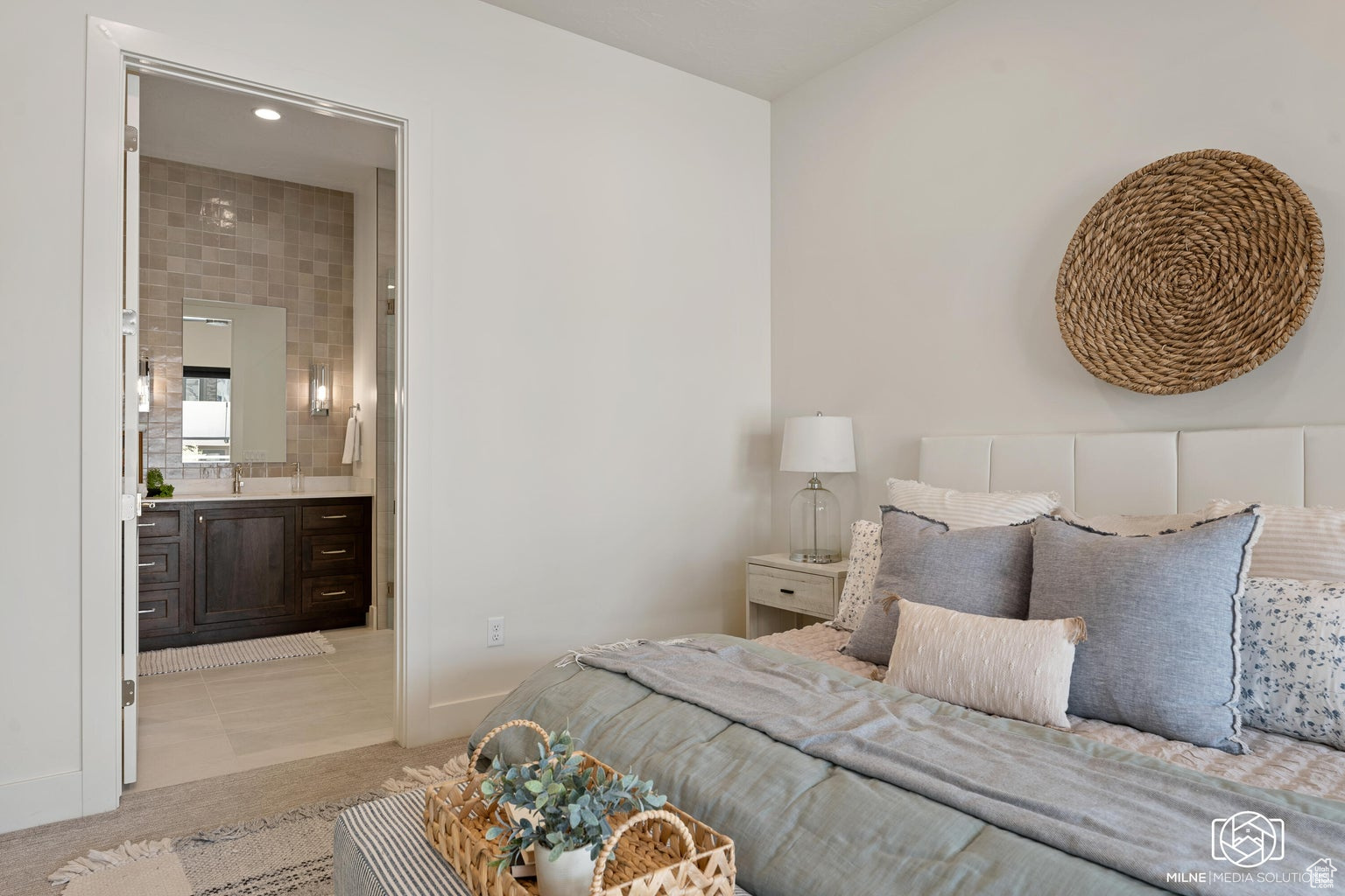 DESERT COLOR - Residential