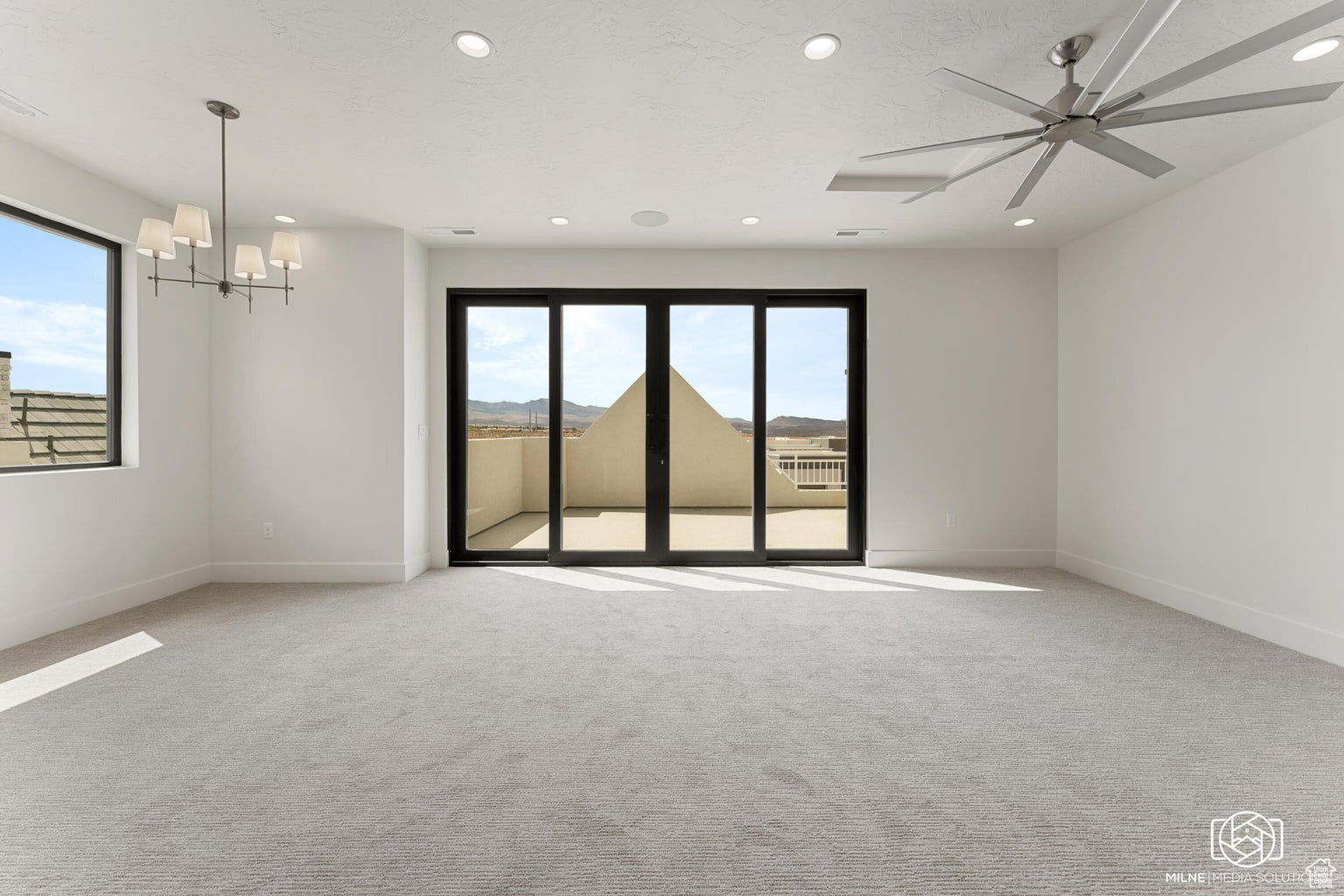 DESERT COLOR - Residential