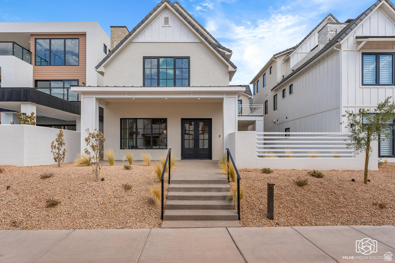 DESERT COLOR - Residential