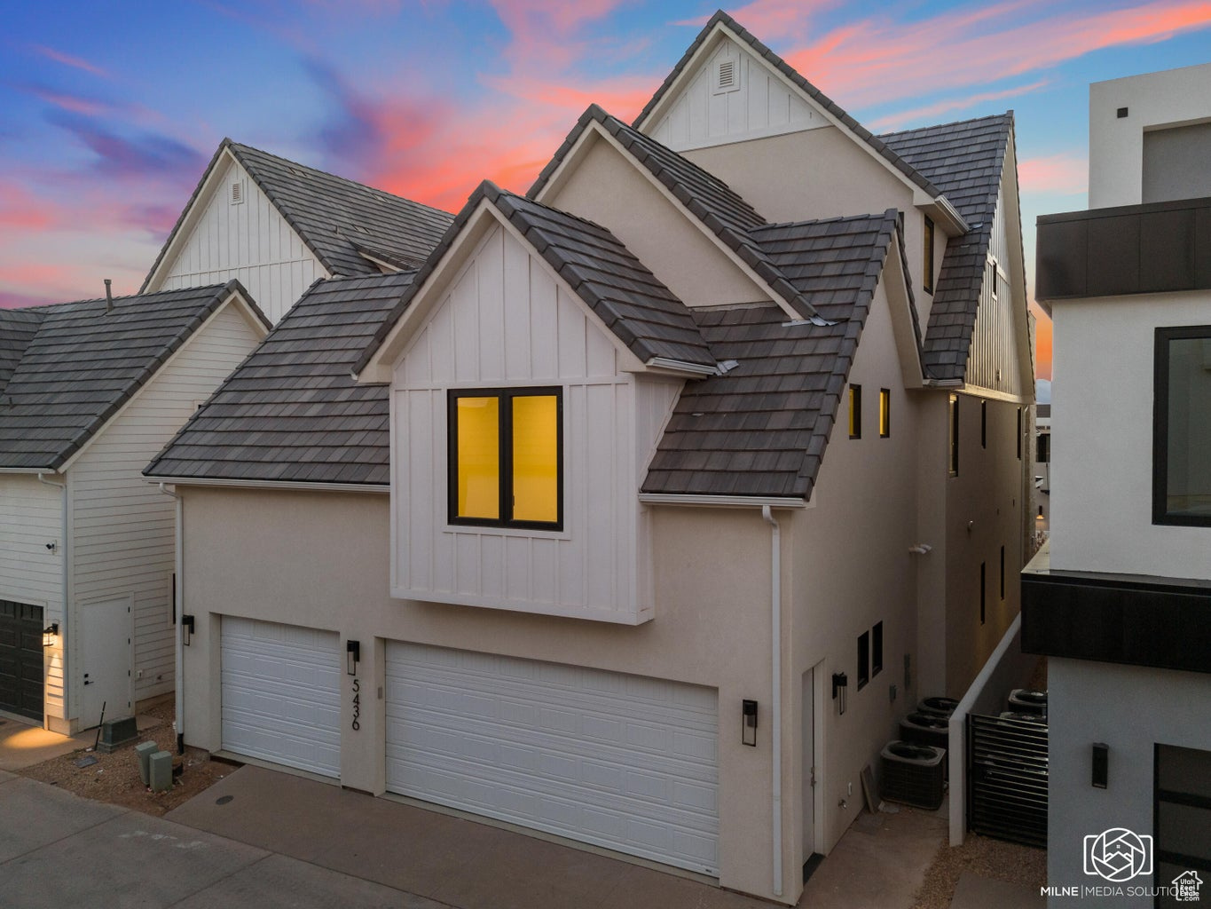 DESERT COLOR - Residential