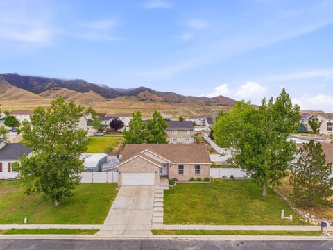 Tiny photo for 4029 S LAKE MOUNTAIN DR, Saratoga Springs, UT 84045 (MLS # 2162110)