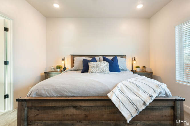 WARNER GATEWAY PH 2 - Residential