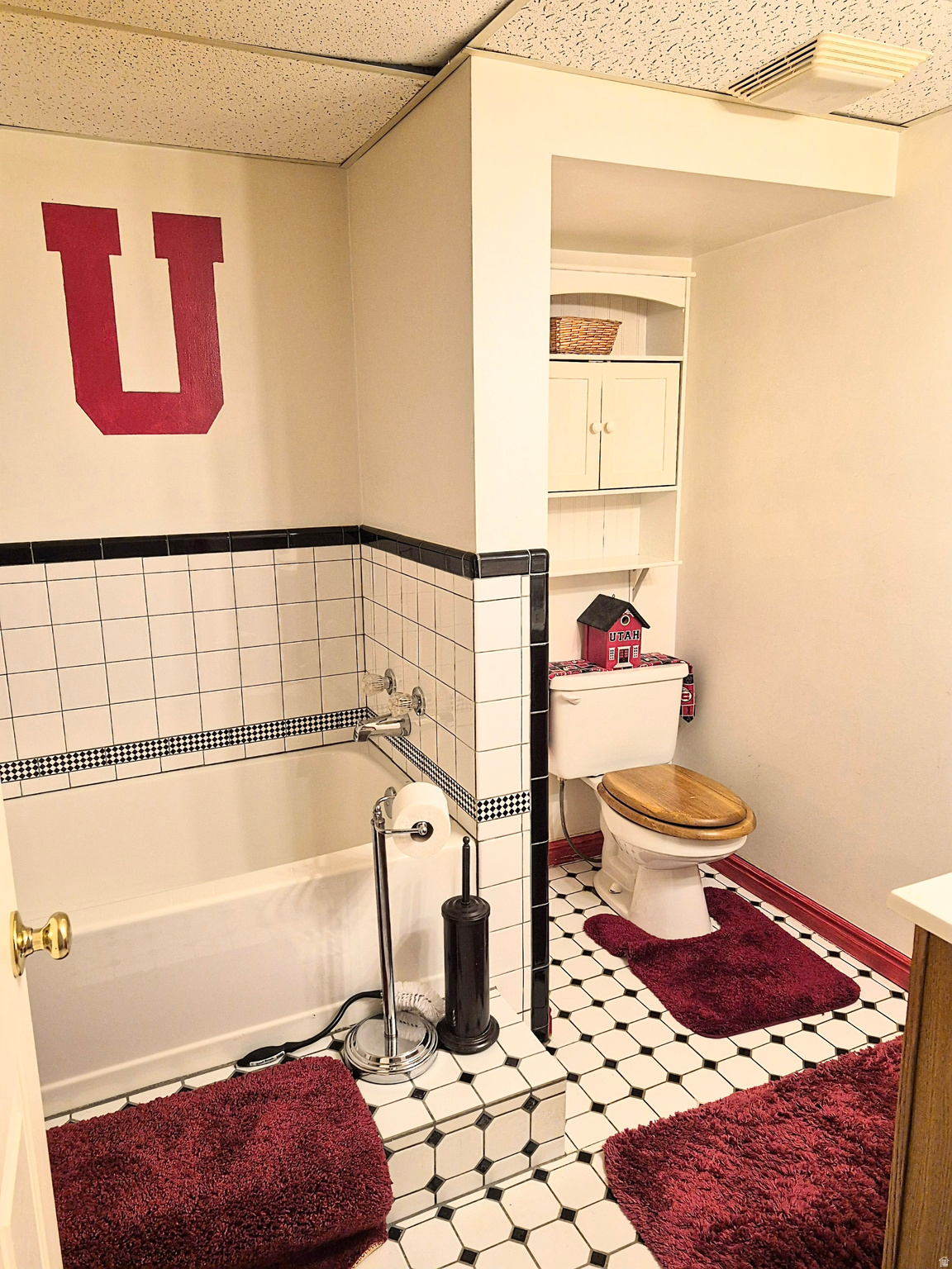 LAKE VIEW HEIGHTS - Residential