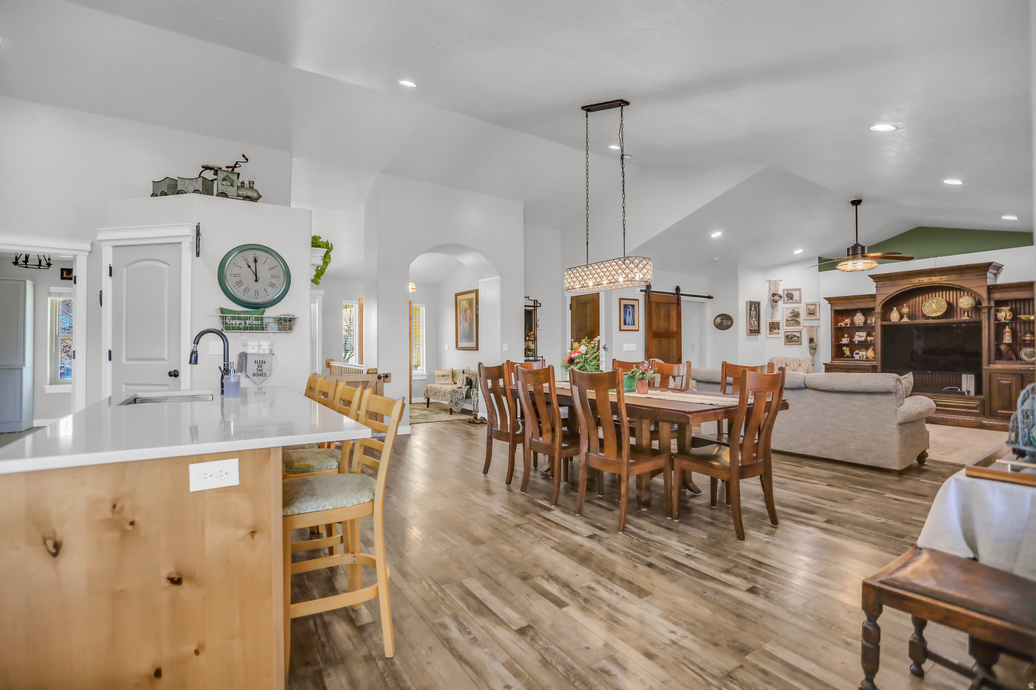 SUMMIT RIDGE - Residential