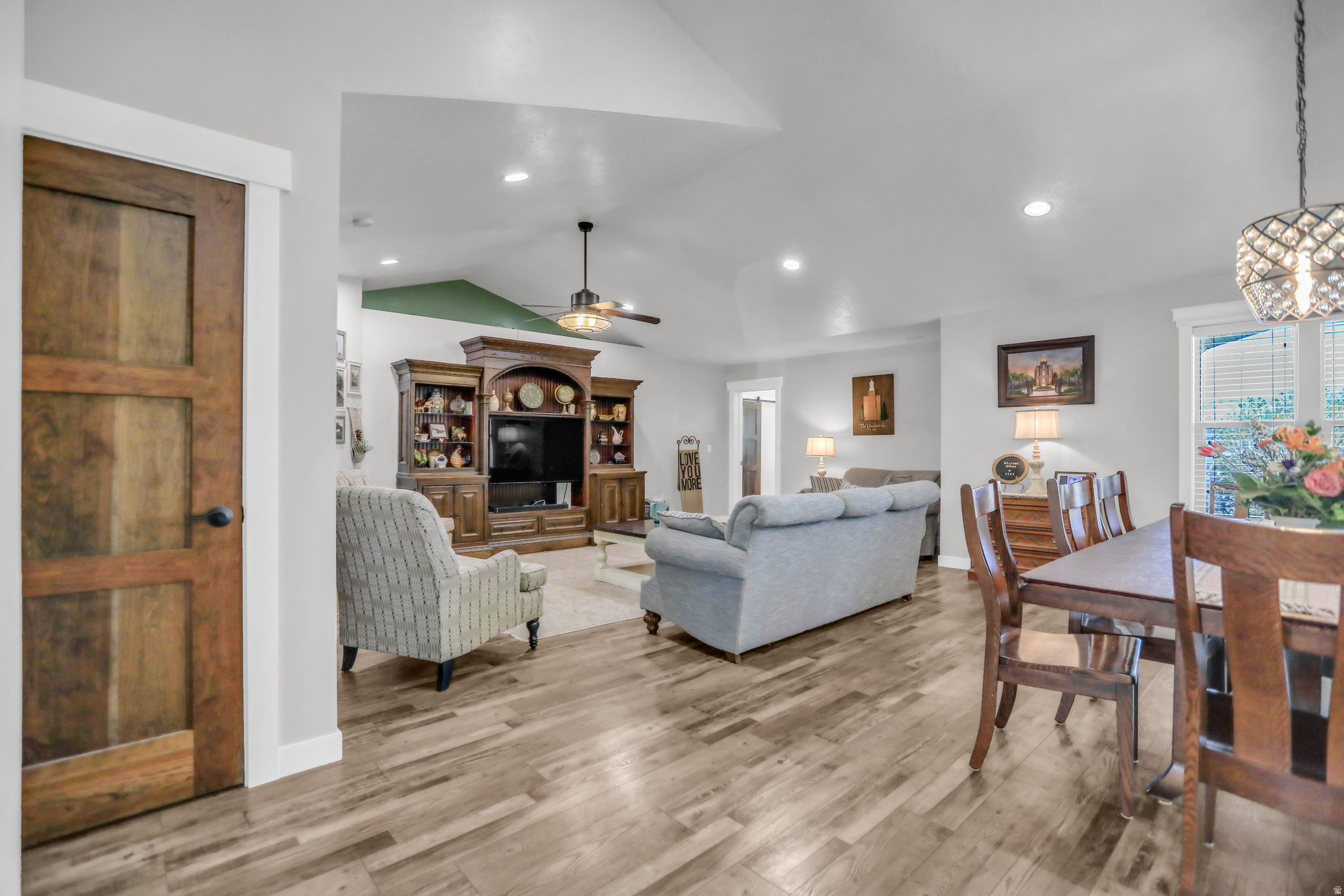 SUMMIT RIDGE - Residential