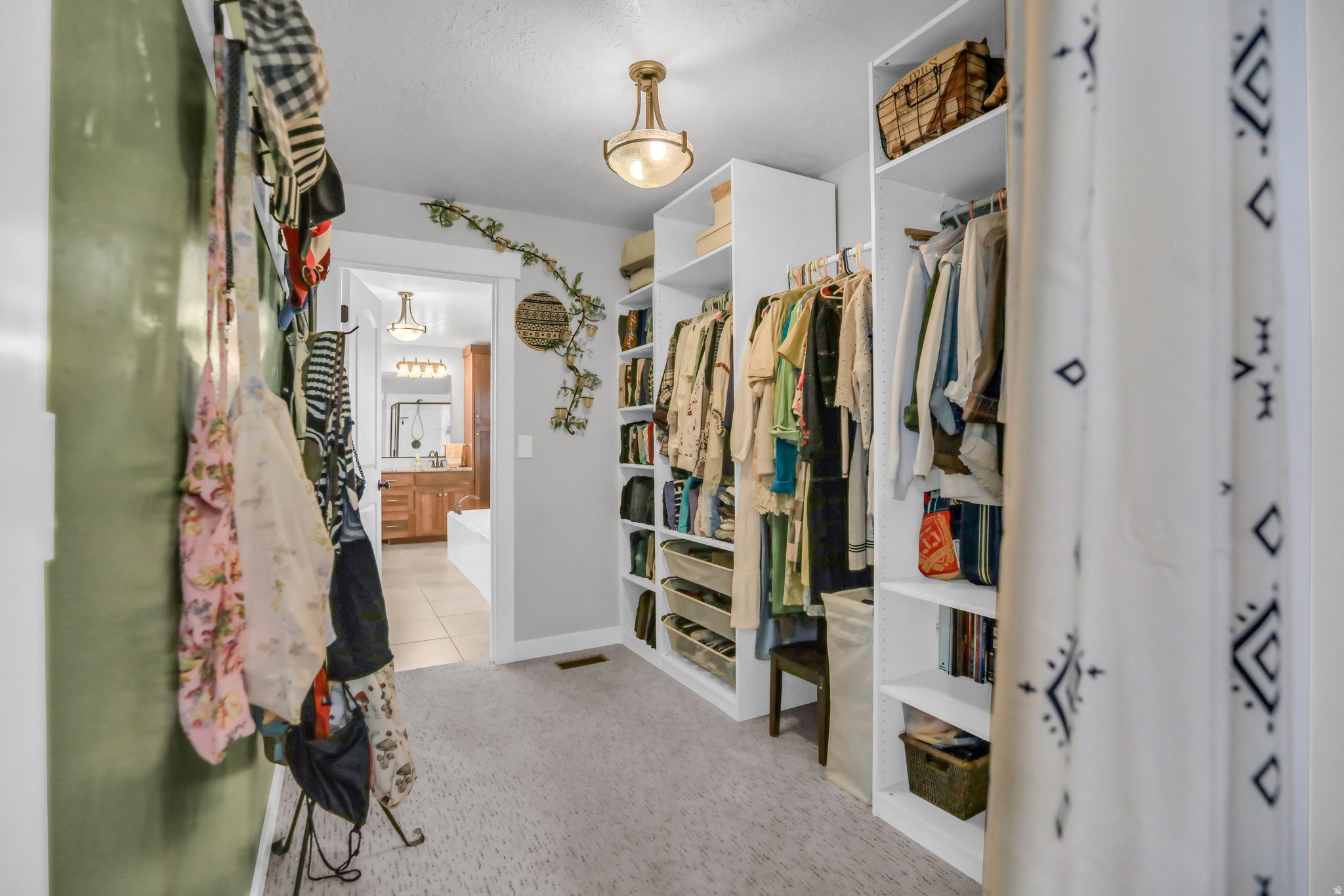 SUMMIT RIDGE - Residential