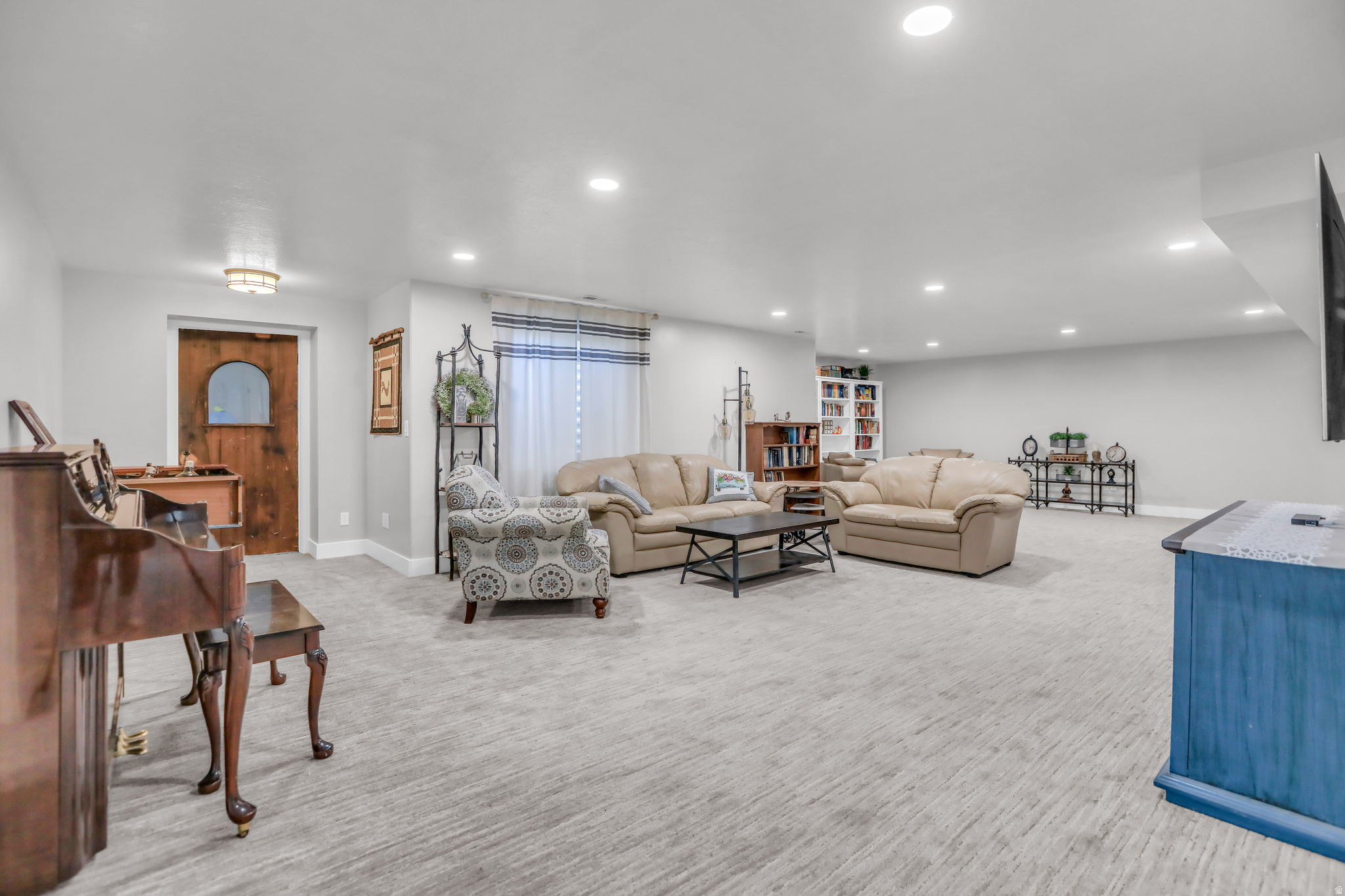 SUMMIT RIDGE - Residential