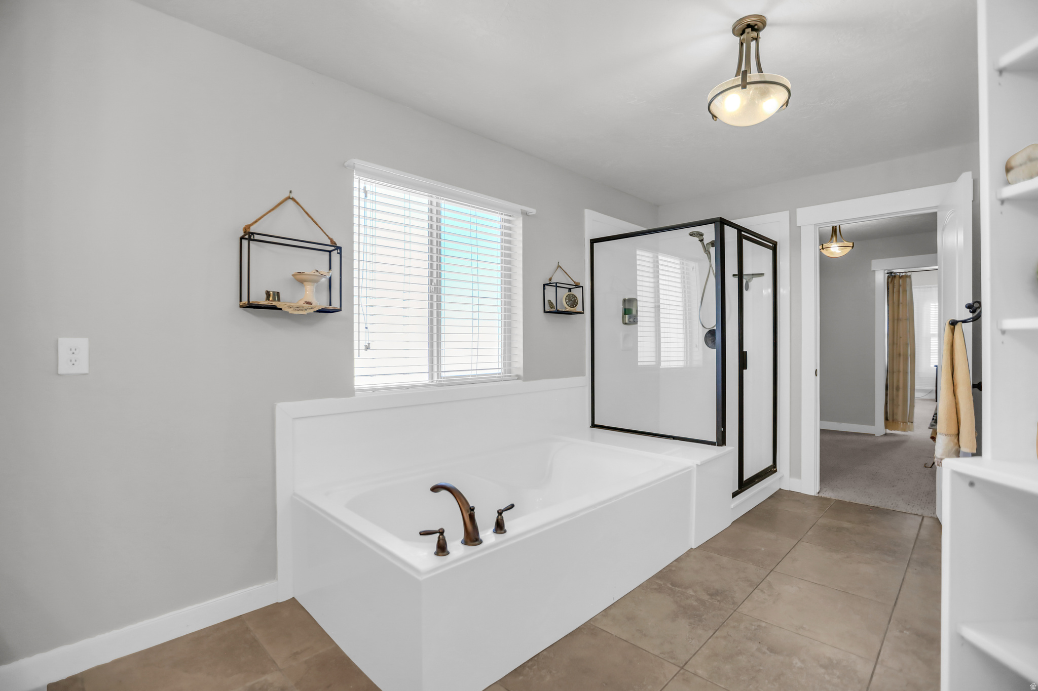 SUMMIT RIDGE - Residential