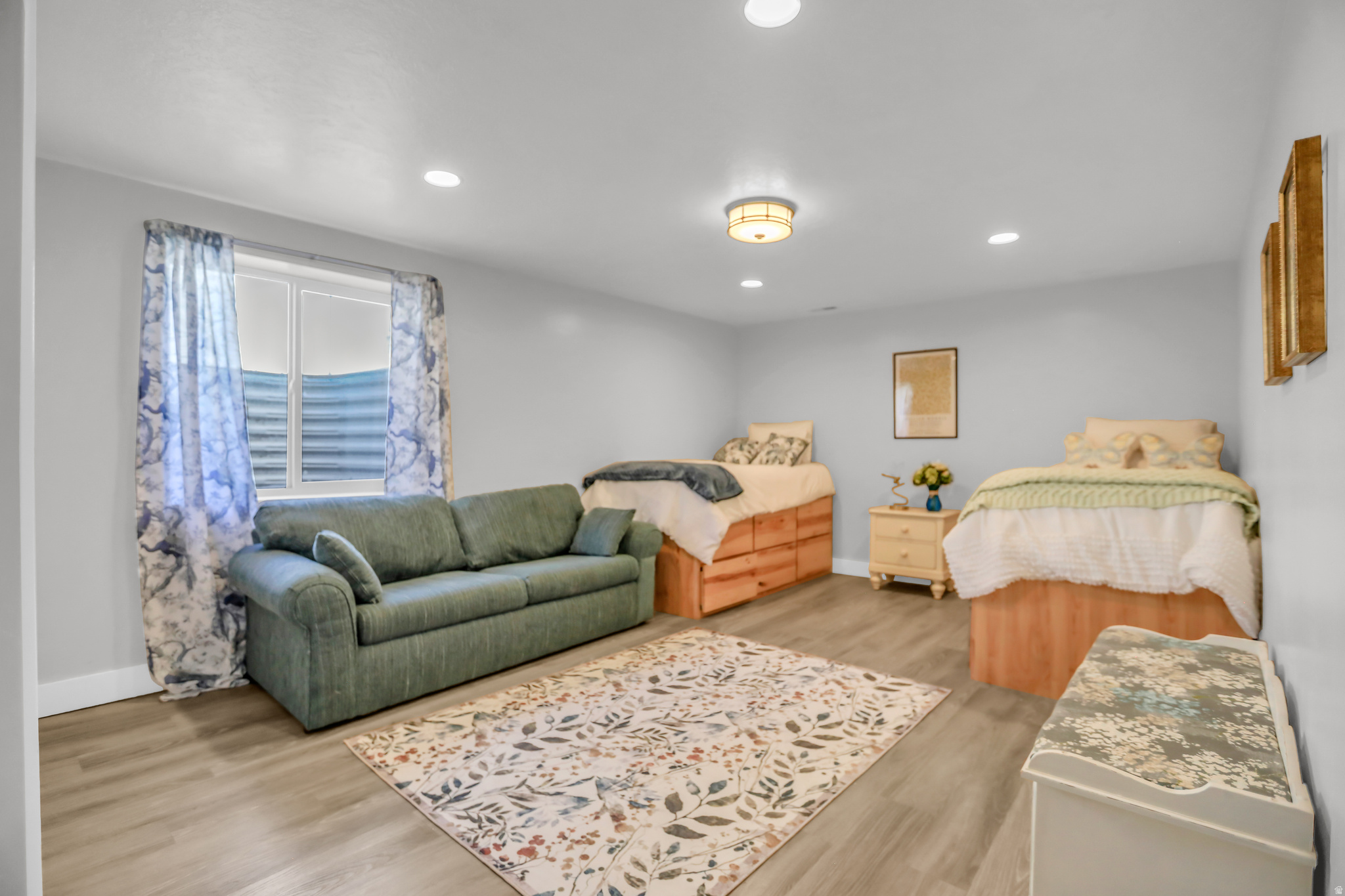 SUMMIT RIDGE - Residential