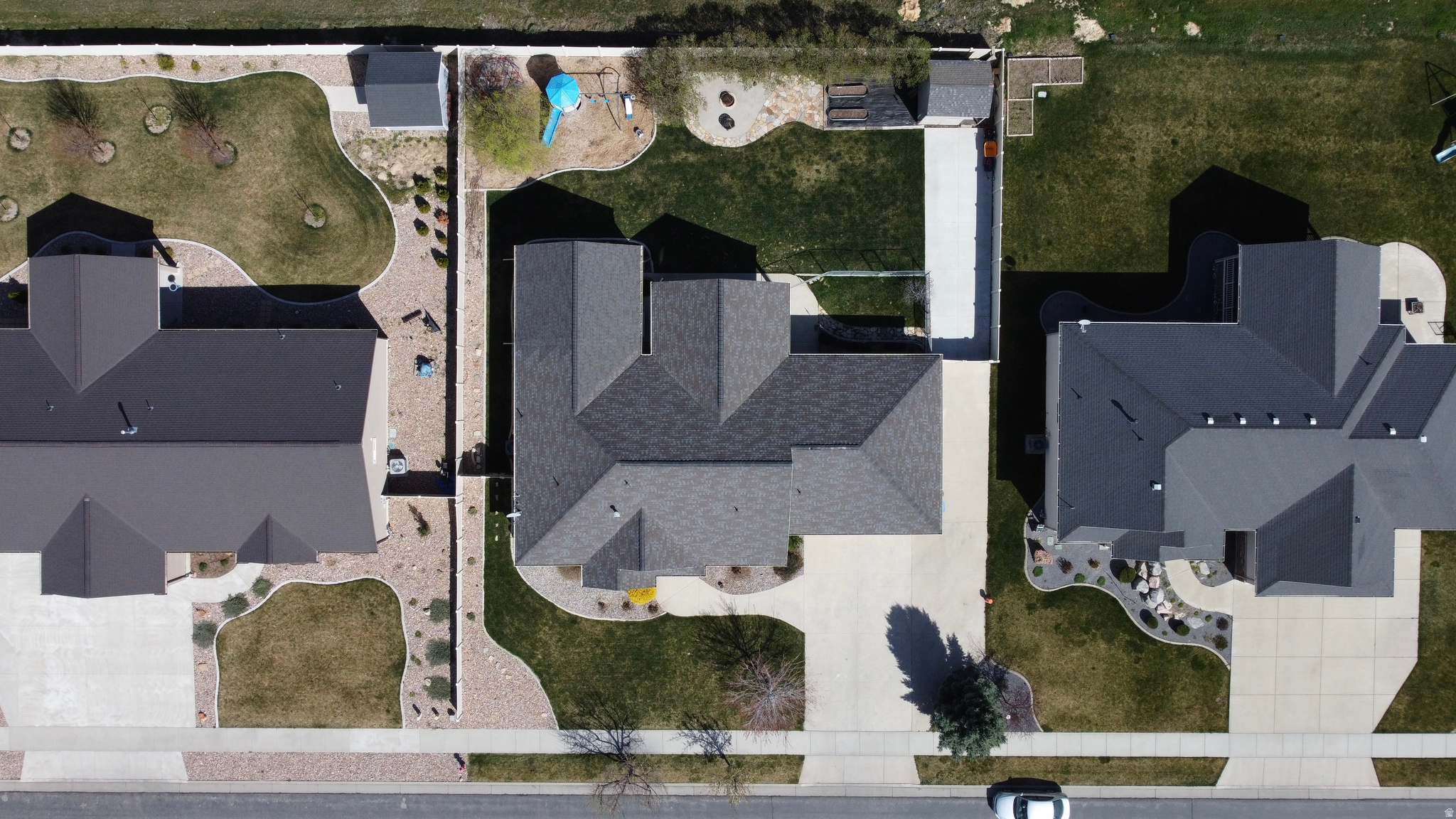 SUMMIT RIDGE - Residential