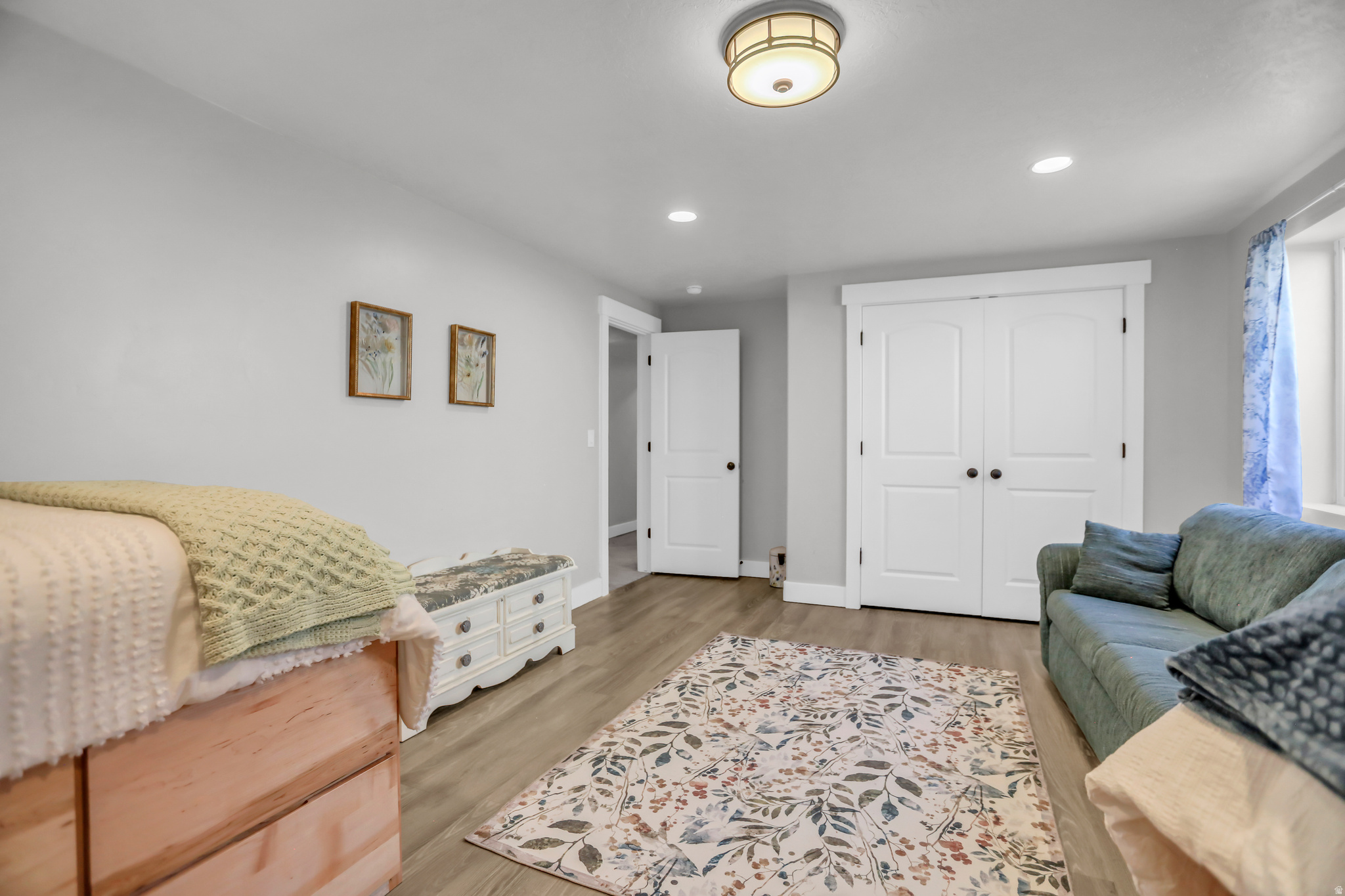 SUMMIT RIDGE - Residential