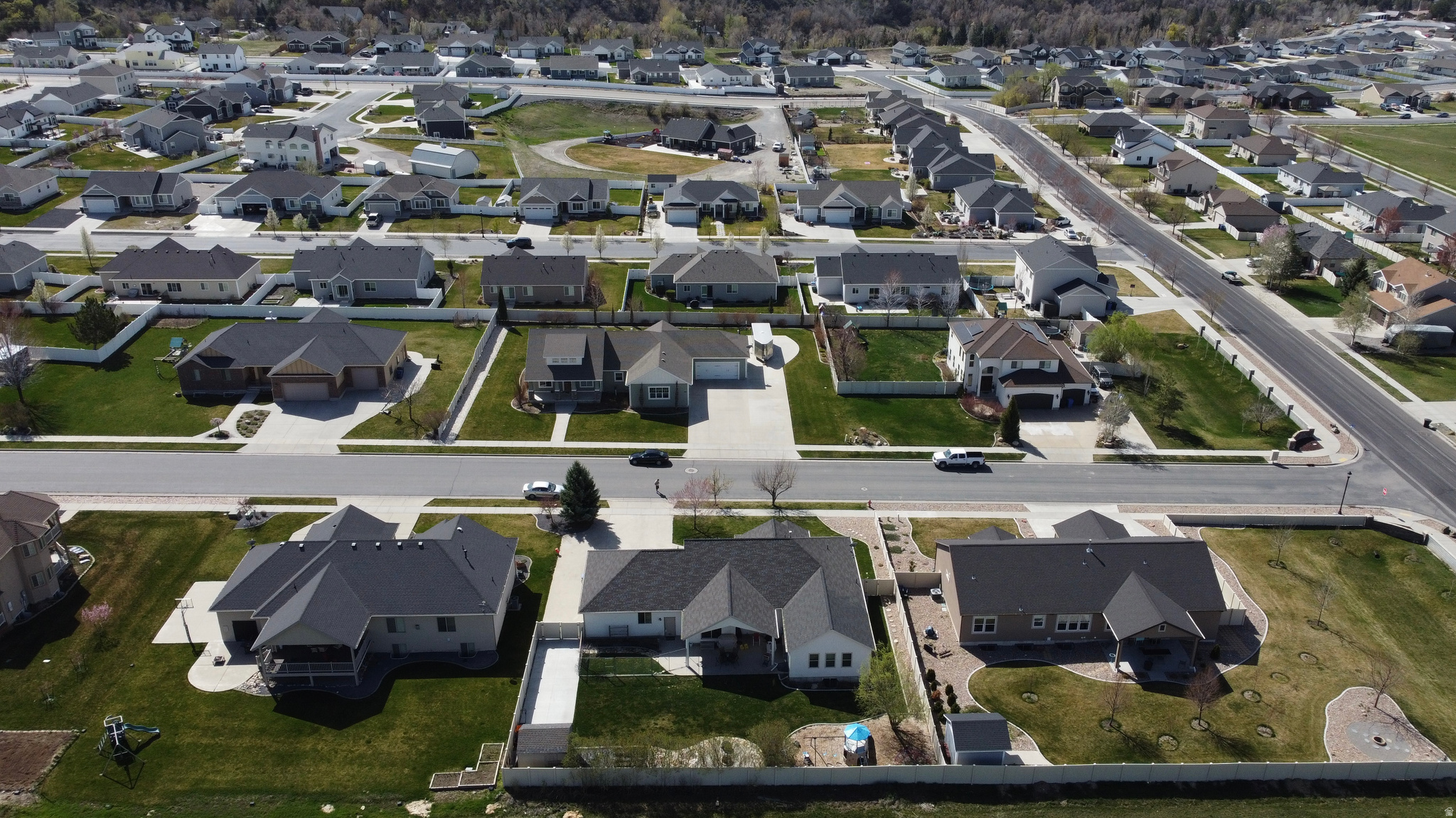 SUMMIT RIDGE - Residential