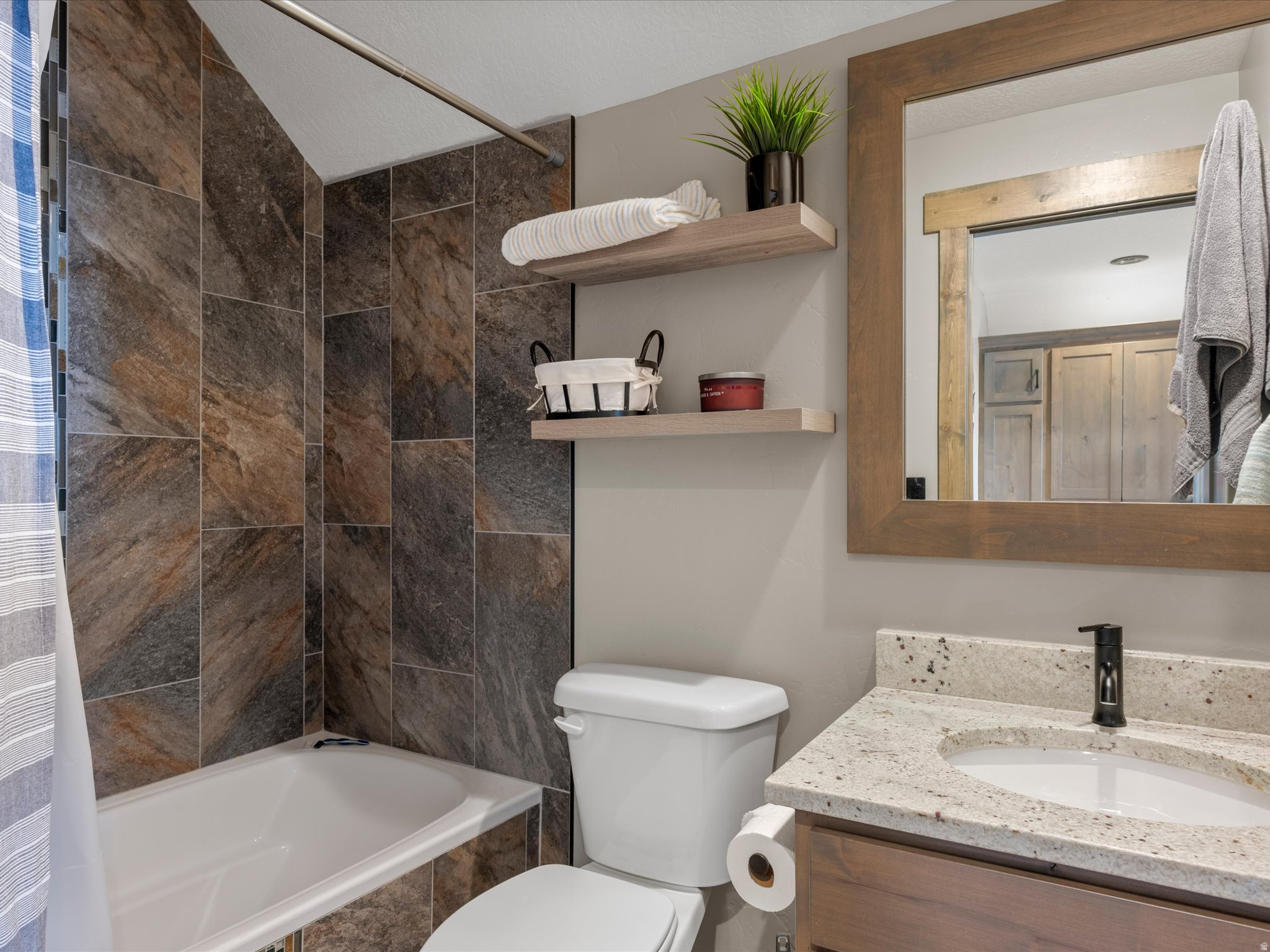 SWAN CREEK VILLAGE - Residential