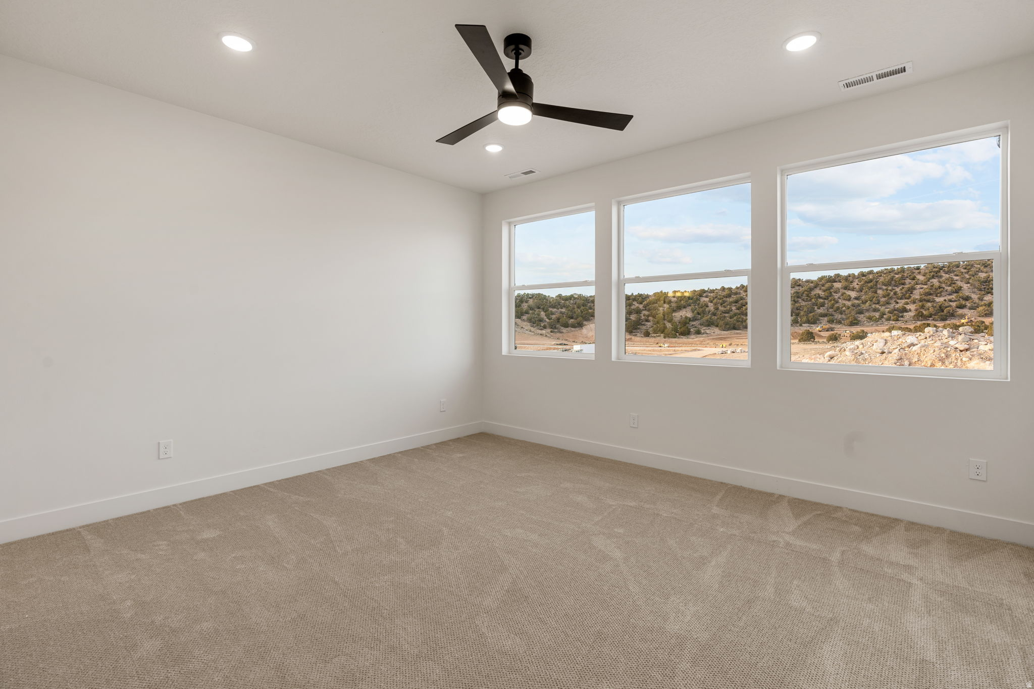 THE VALLEY AT SOUTH MOUNTAIN - Residential