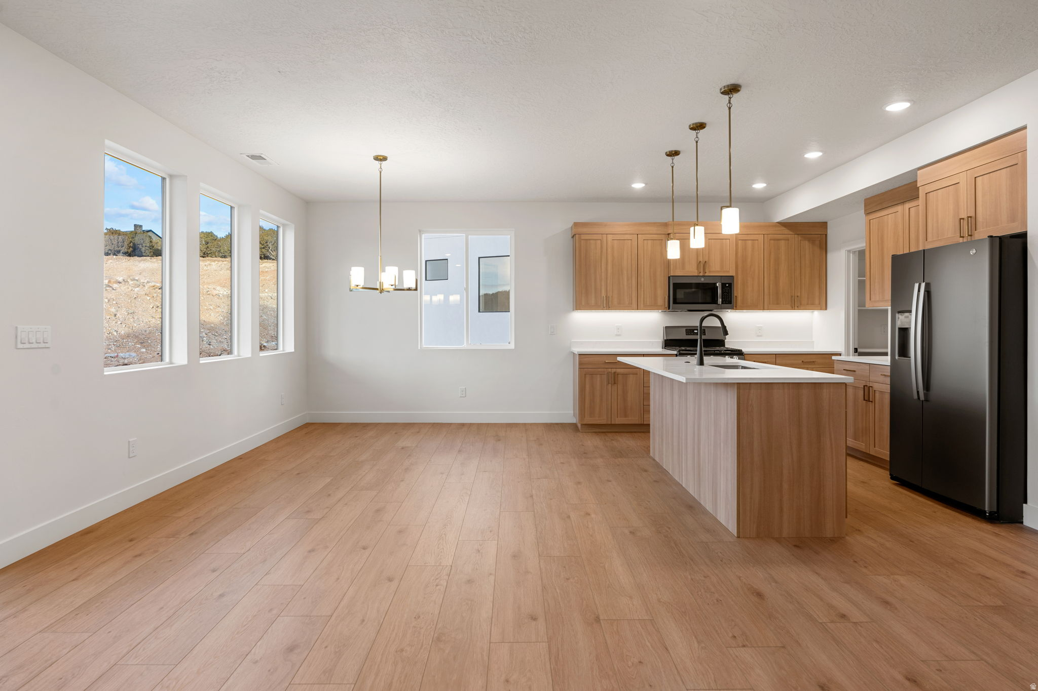 THE VALLEY AT SOUTH MOUNTAIN - Residential